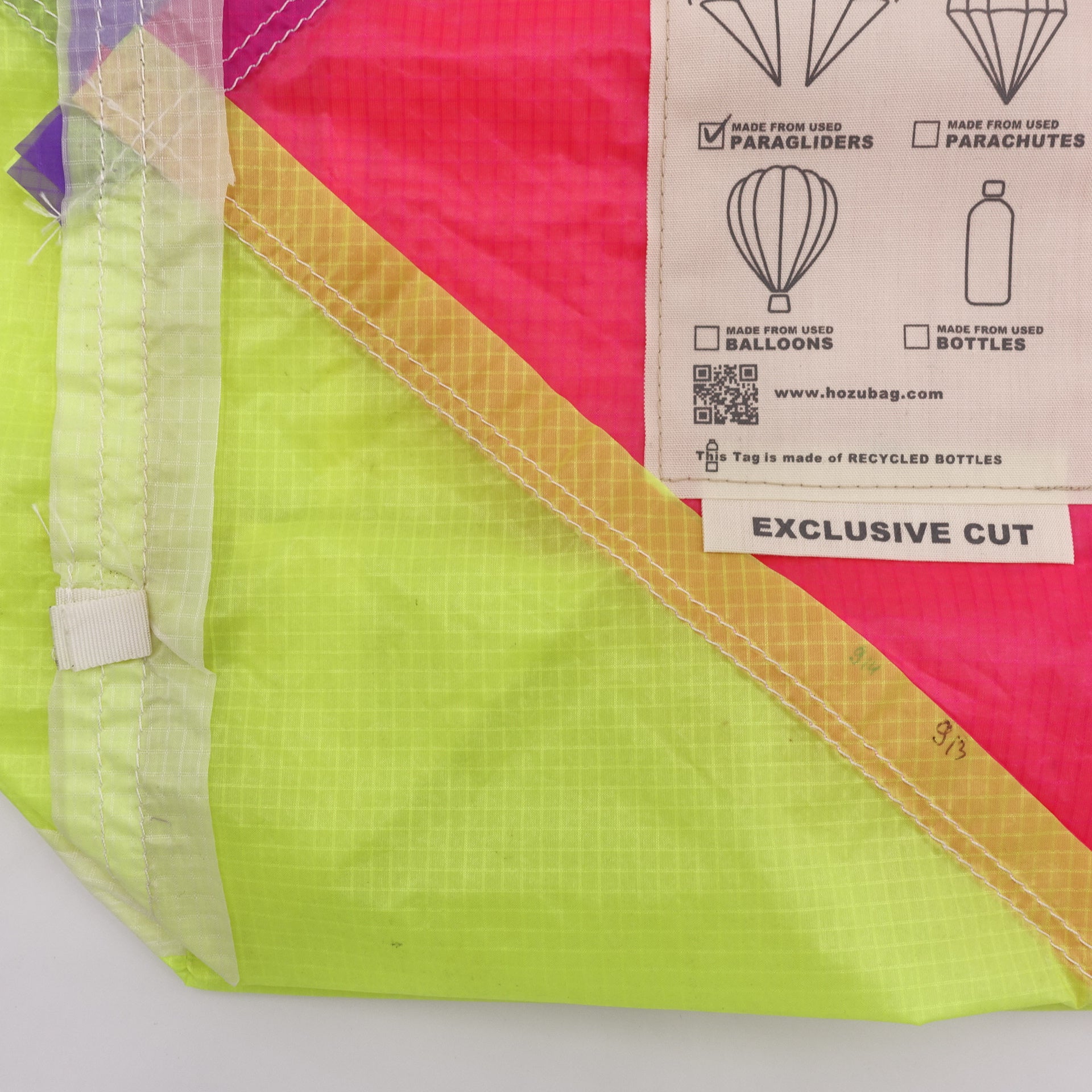 EXCLUSIVE CUT_TOTE M