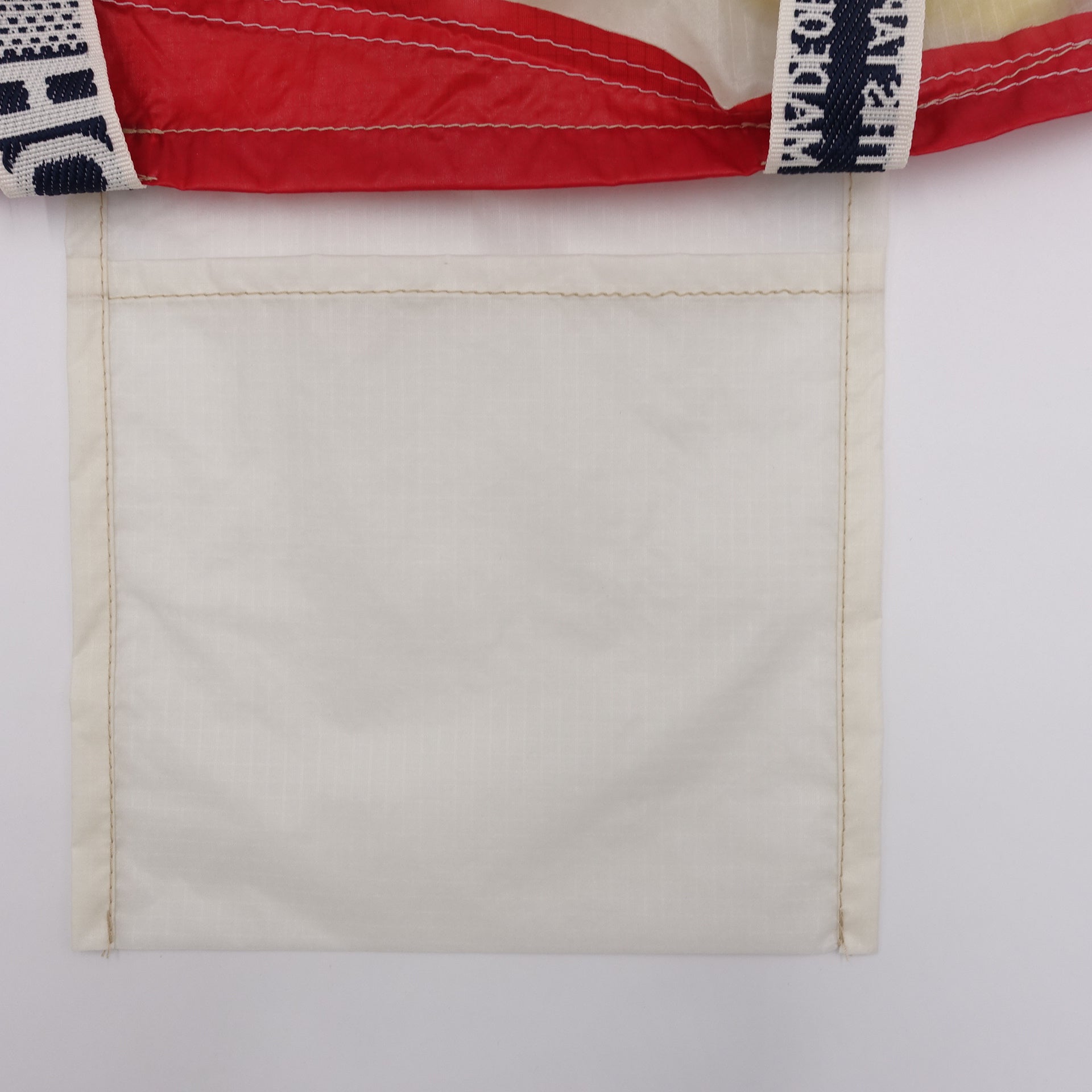 EXCLUSIVE CUT_TOTE M