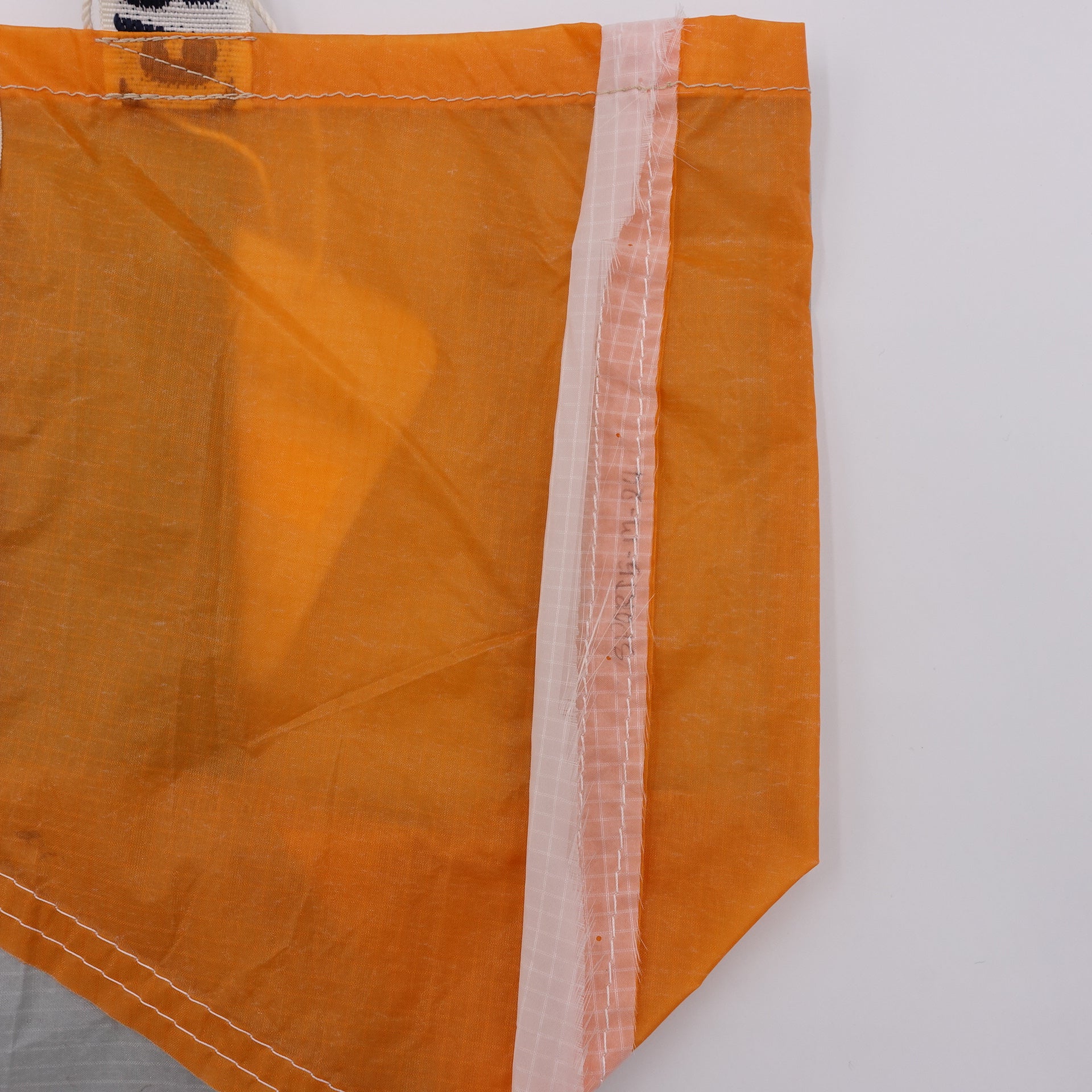 EXCLUSIVE CUT_TOTE M