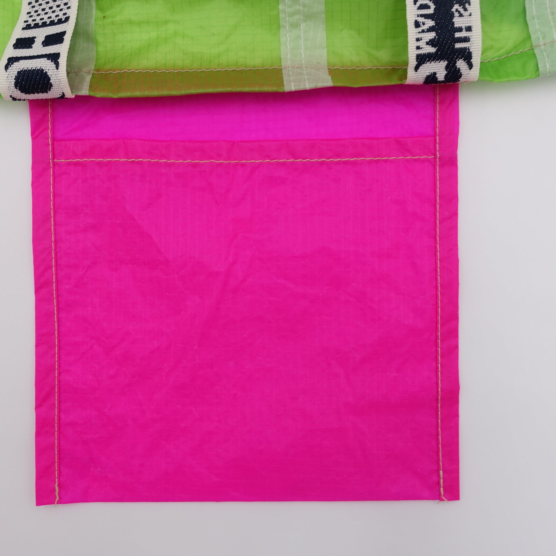 EXCLUSIVE CUT_TOTE M