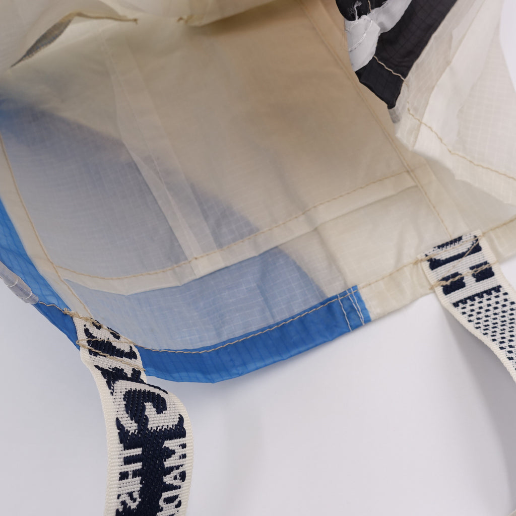 EXCLUSIVE CUT_TOTE M