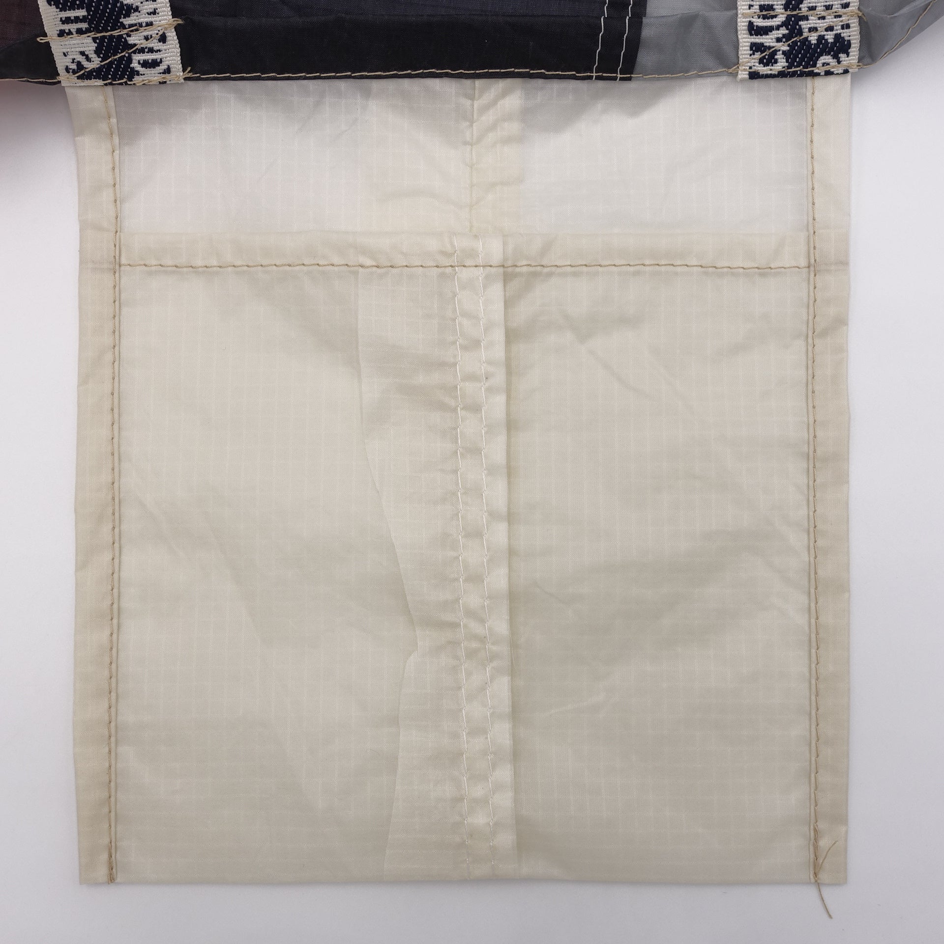 EXCLUSIVE CUT_TOTE L