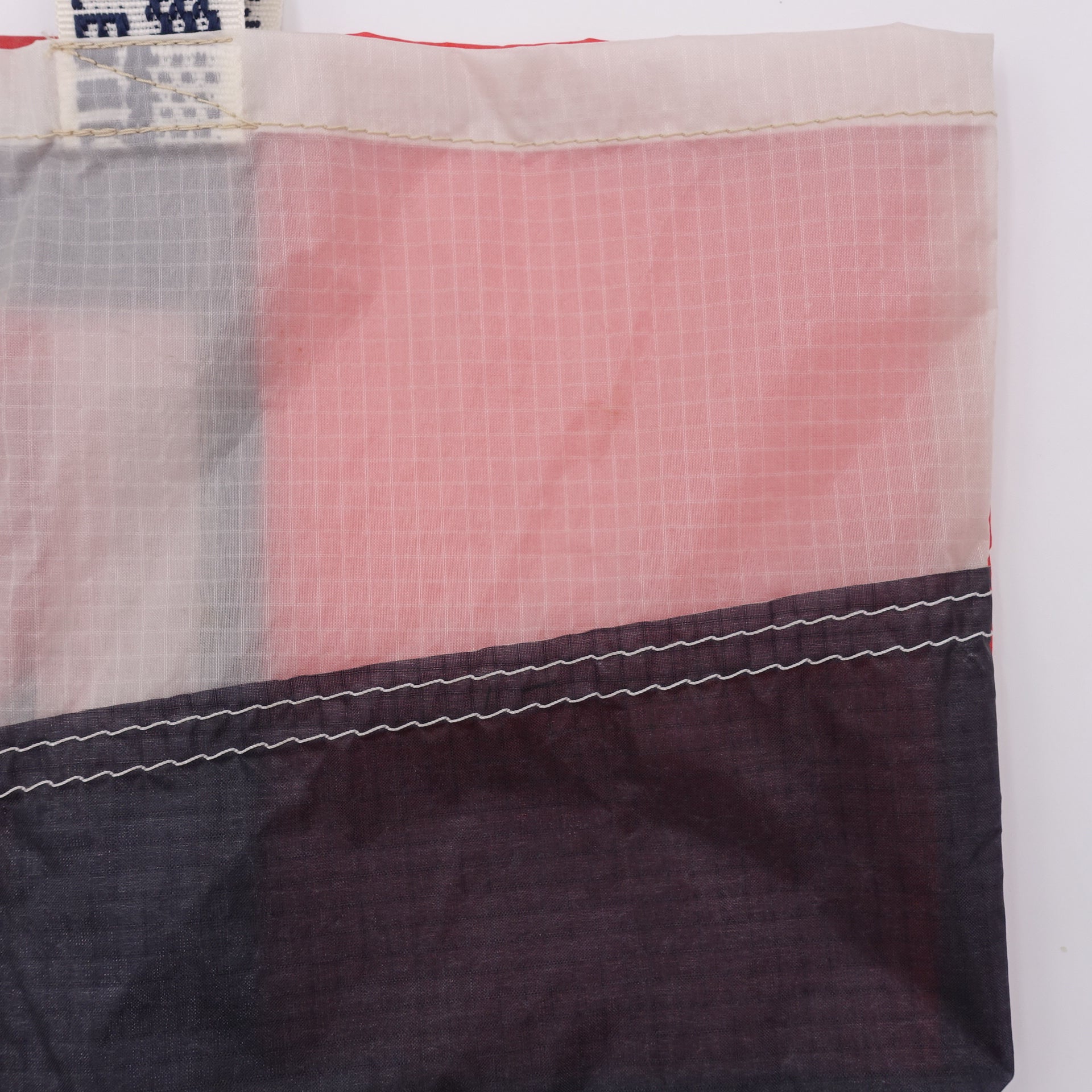 EXCLUSIVE CUT_TOTE M