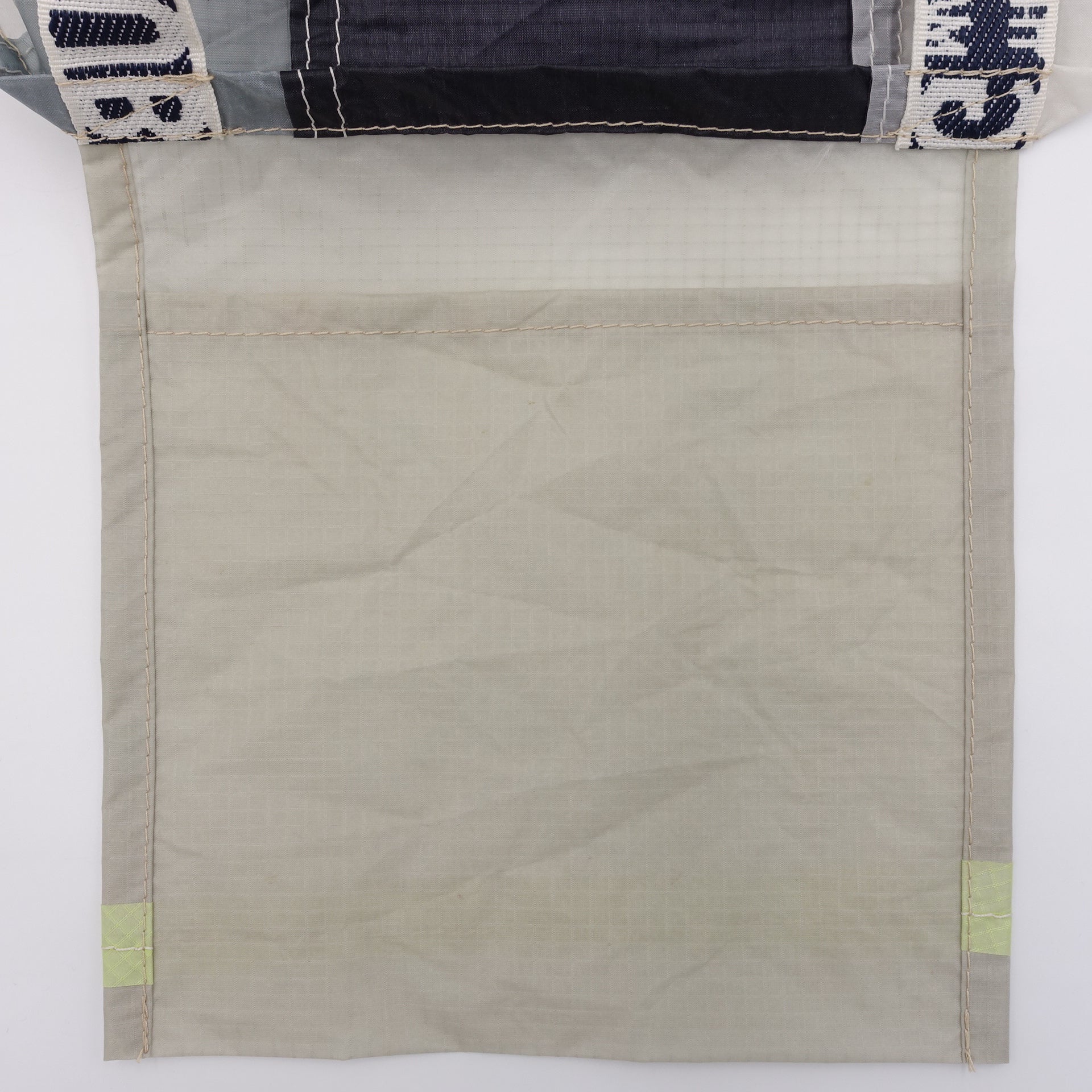 EXCLUSIVE CUT_TOTE L