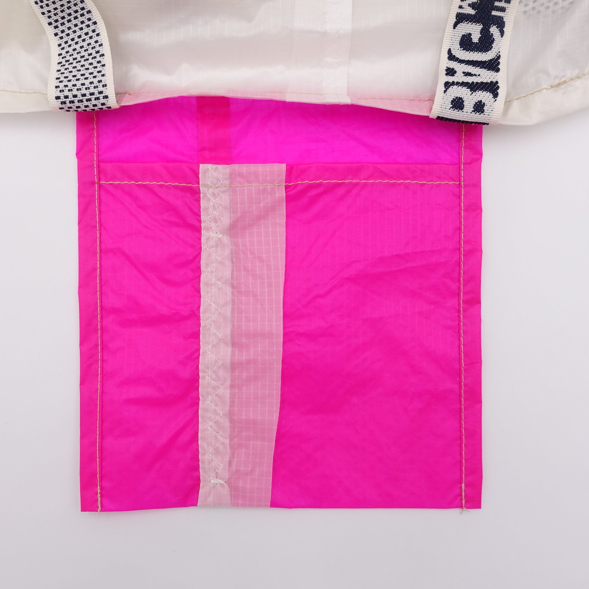 EXCLUSIVE CUT_TOTE M