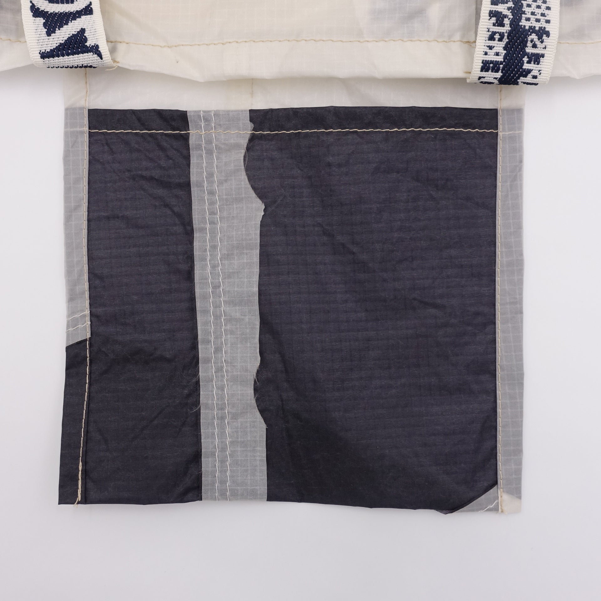 EXCLUSIVE CUT_TOTE M