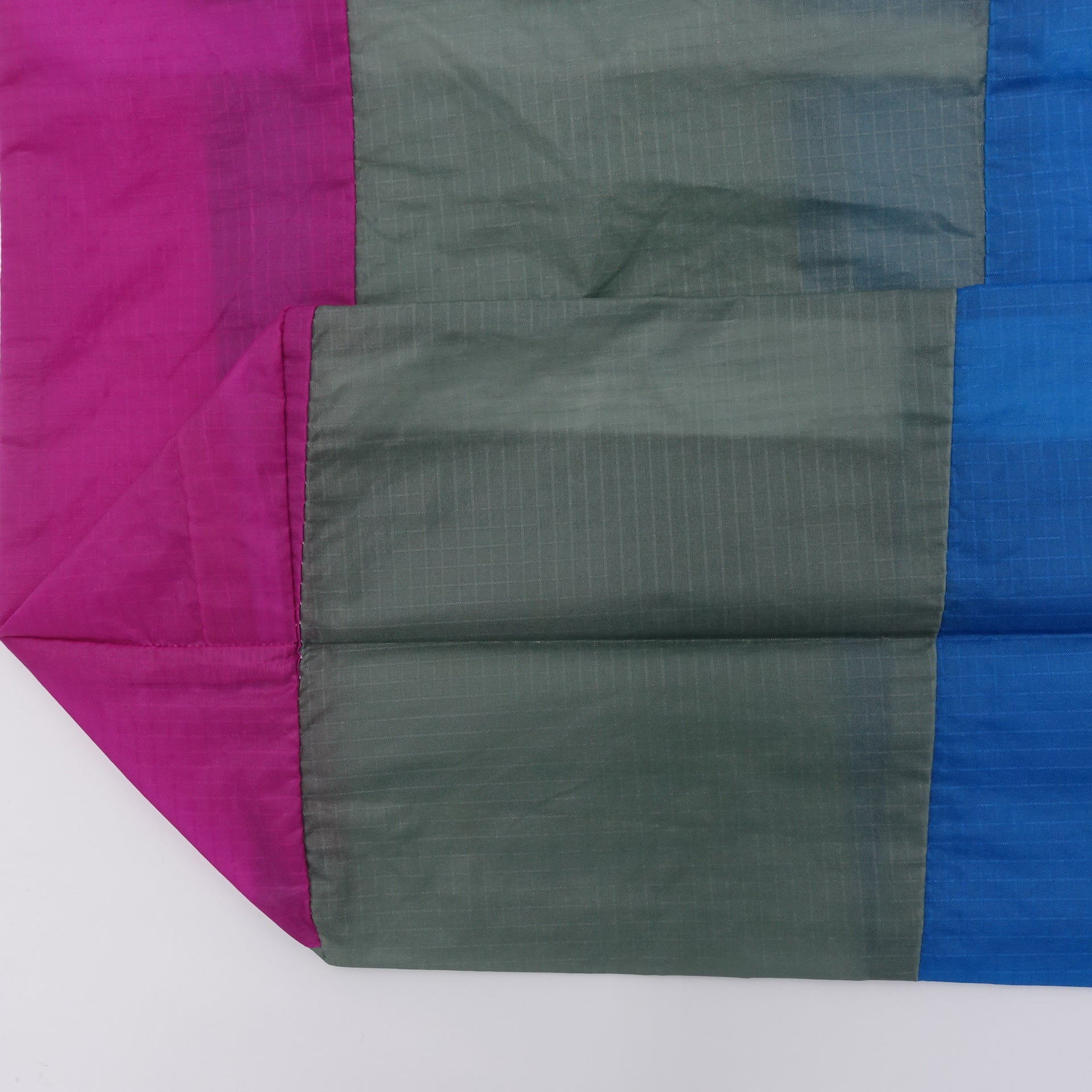 EXCLUSIVE CUT_TOTE L