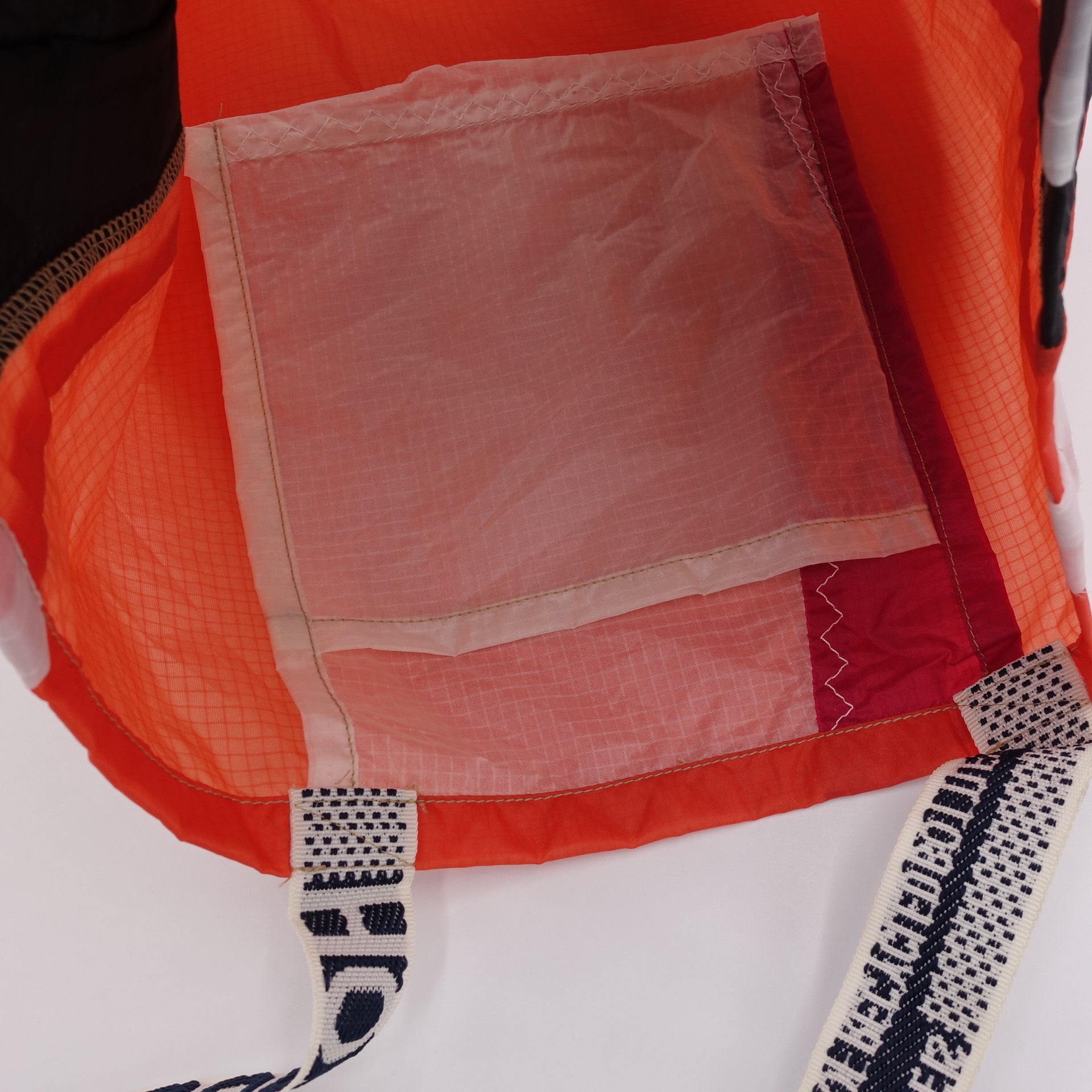 EXCLUSIVE CUT_TOTE L