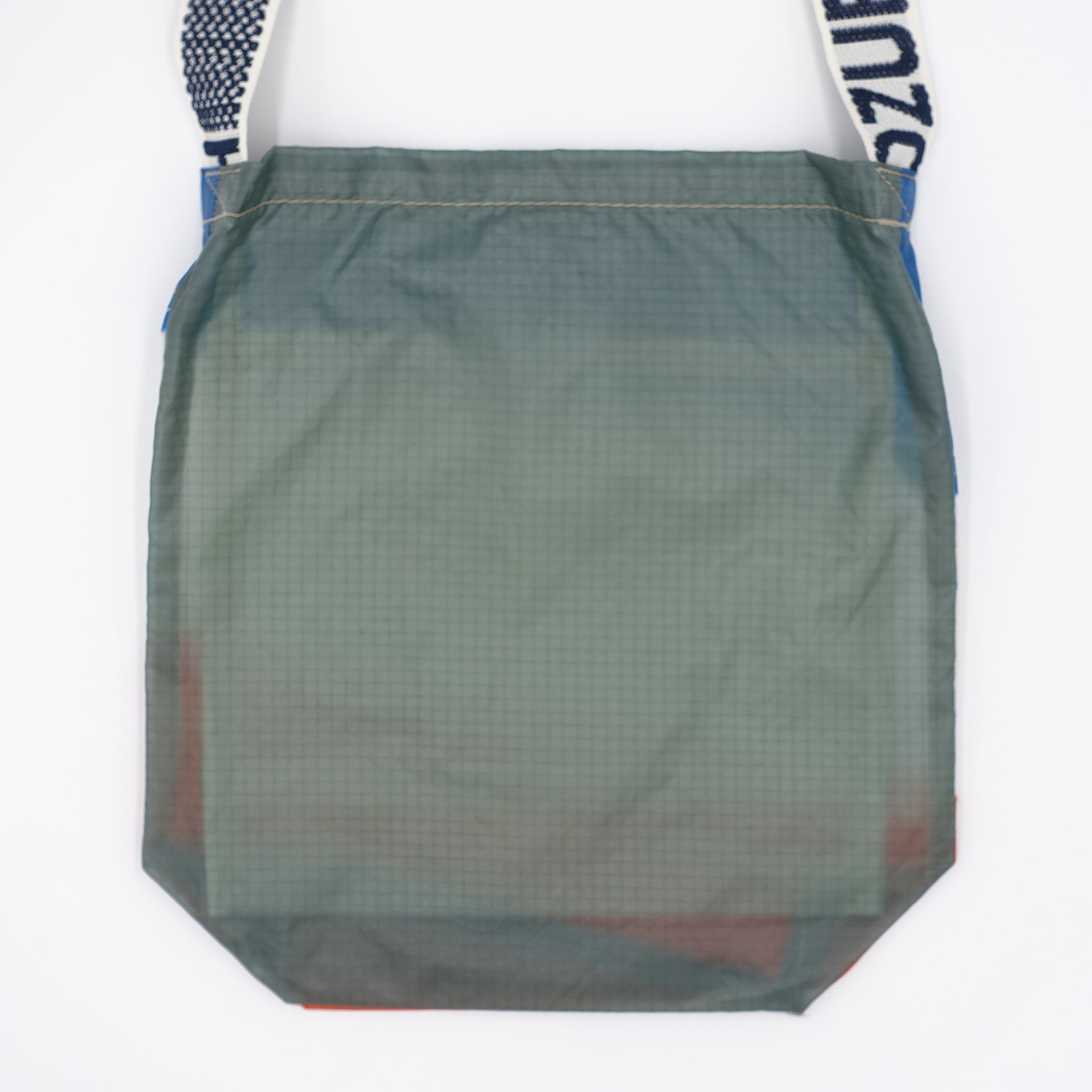 EXCLUSIVE CUT_SACOCHE