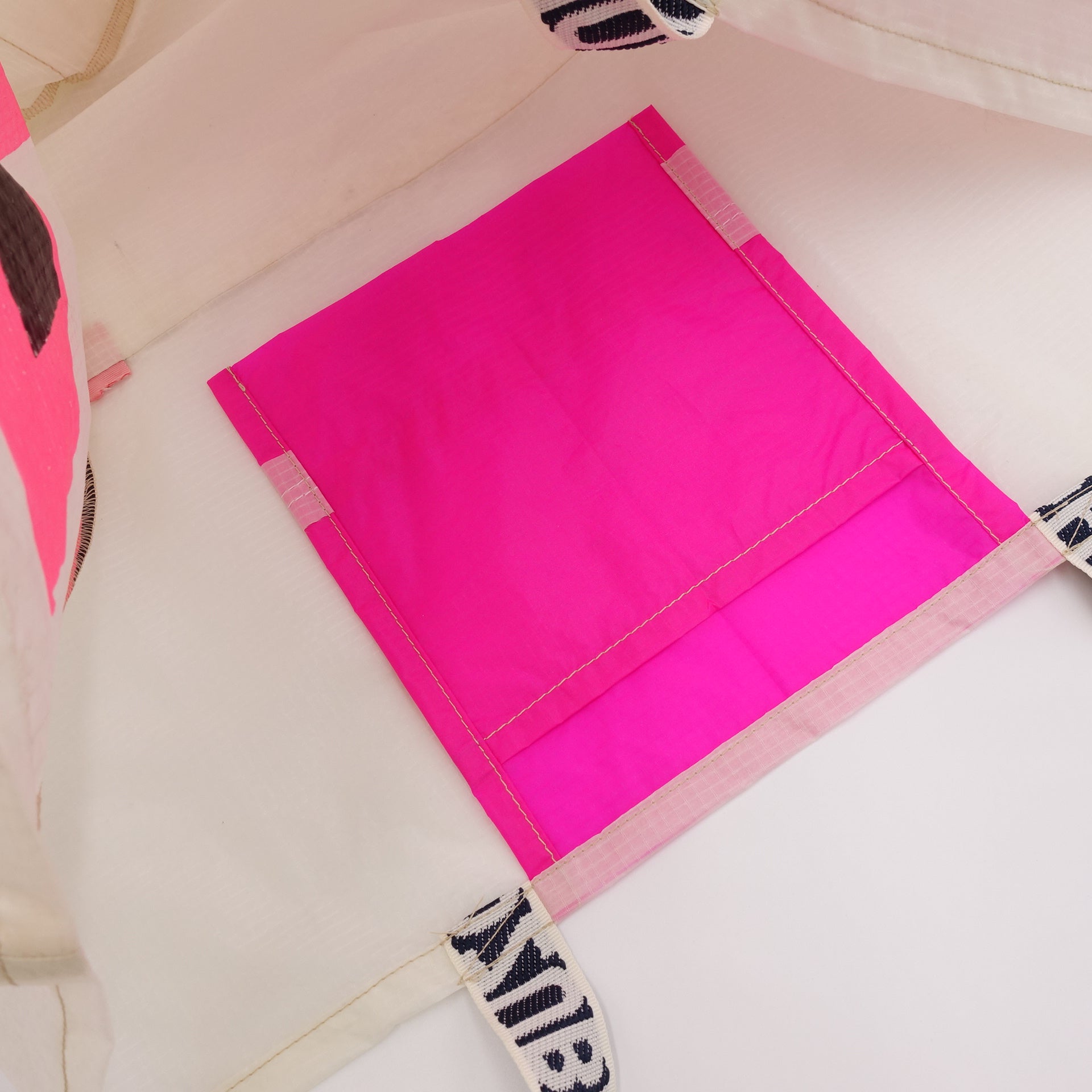 EXCLUSIVE CUT_TOTE XL