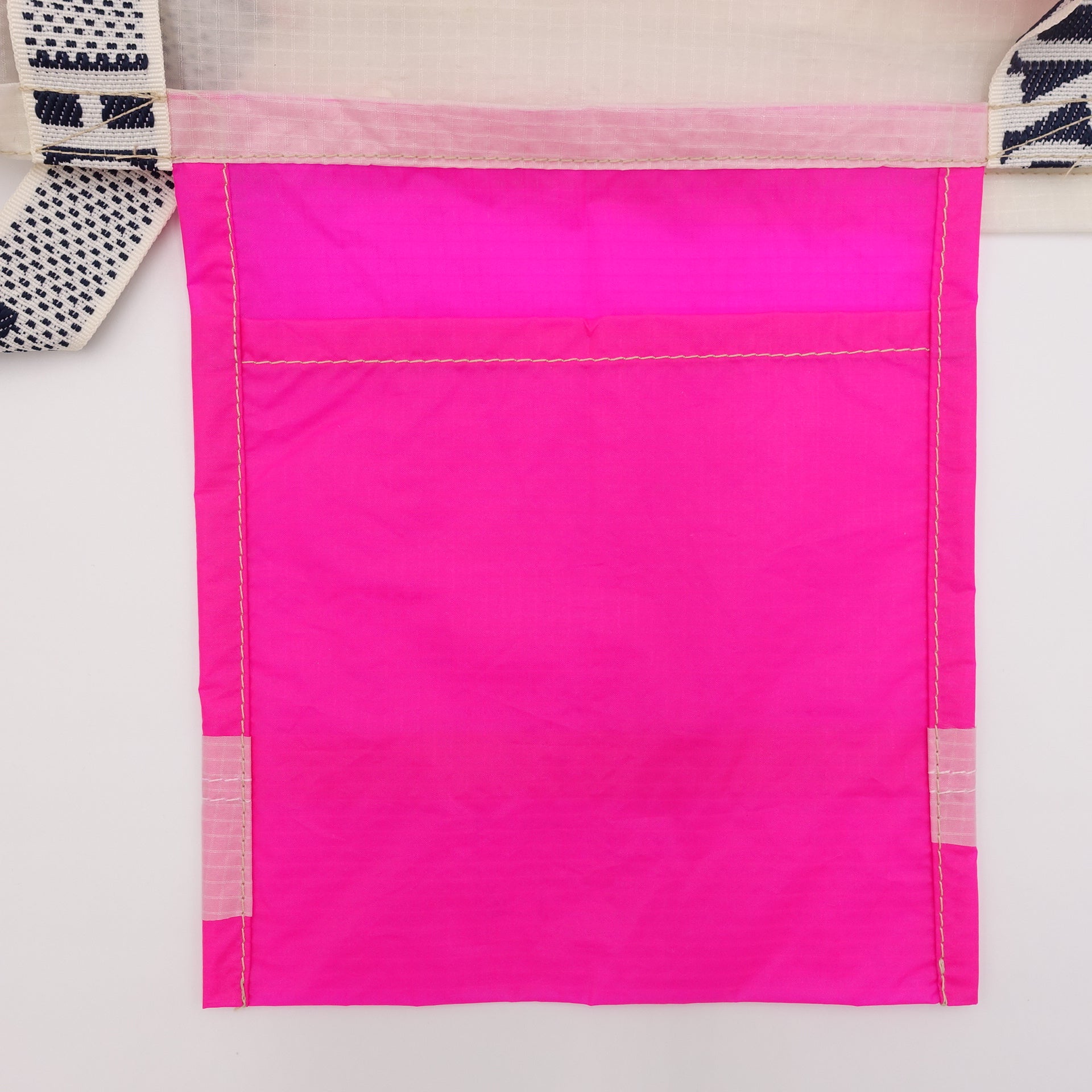 EXCLUSIVE CUT_TOTE XL