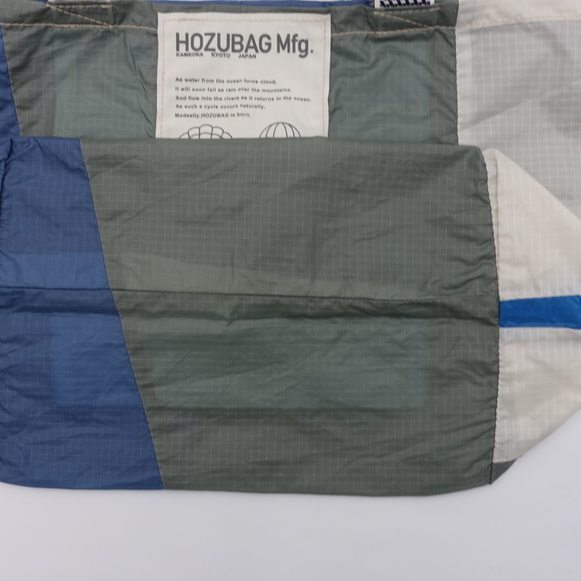 EXCLUSIVE CUT_TOTE M