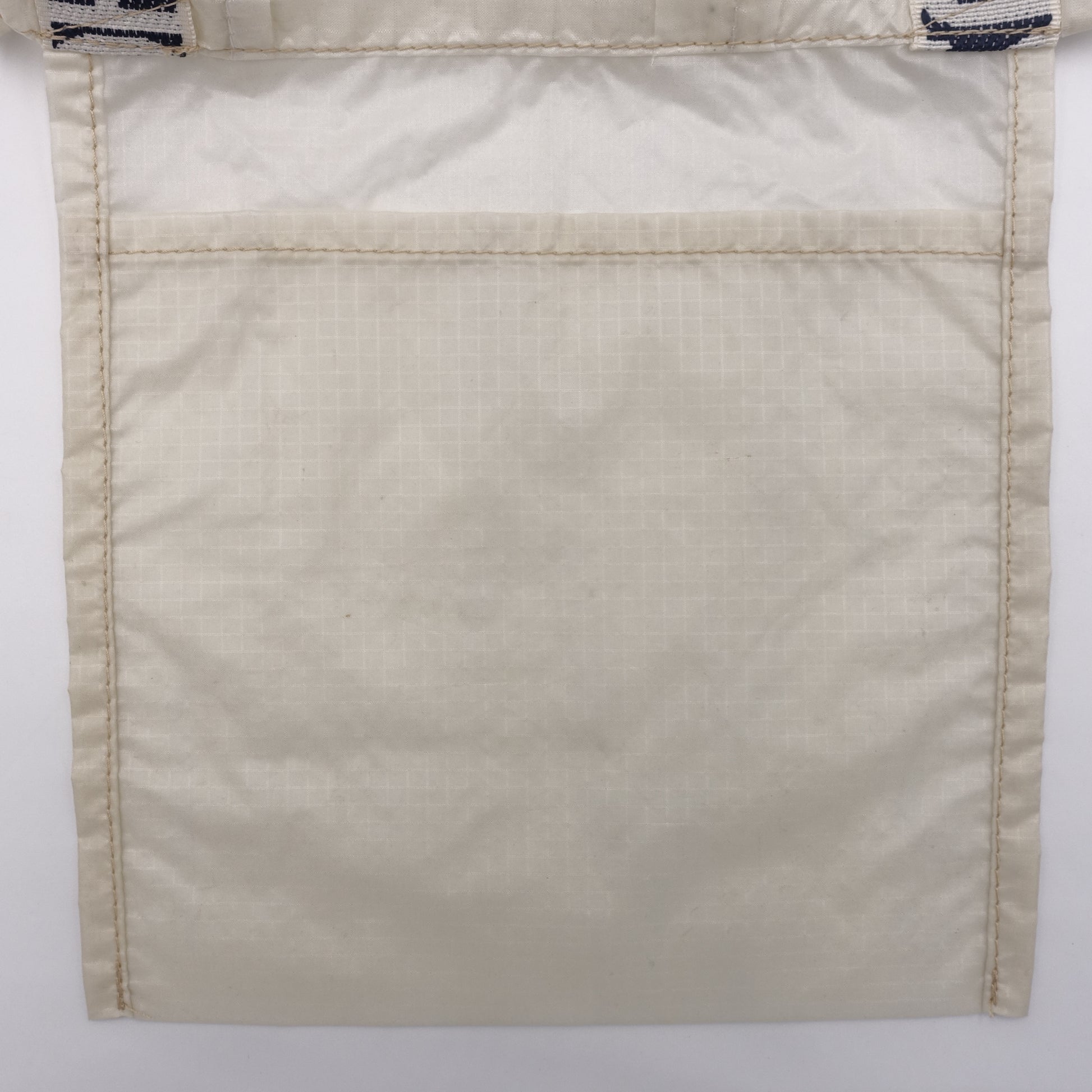 EXCLUSIVE CUT_TOTE M