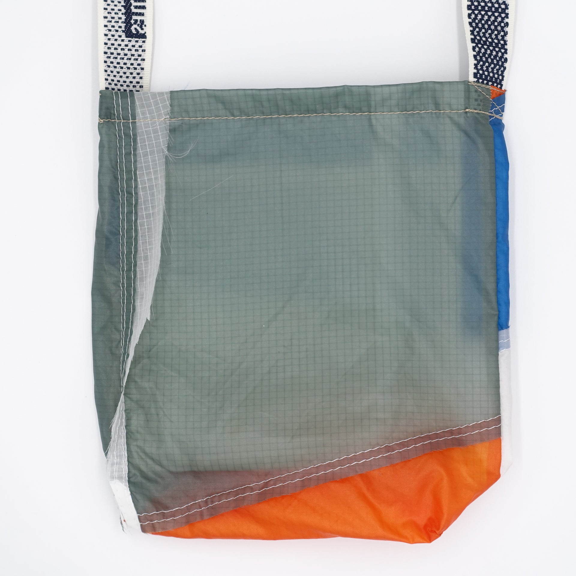 EXCLUSIVE CUT_SACOCHE