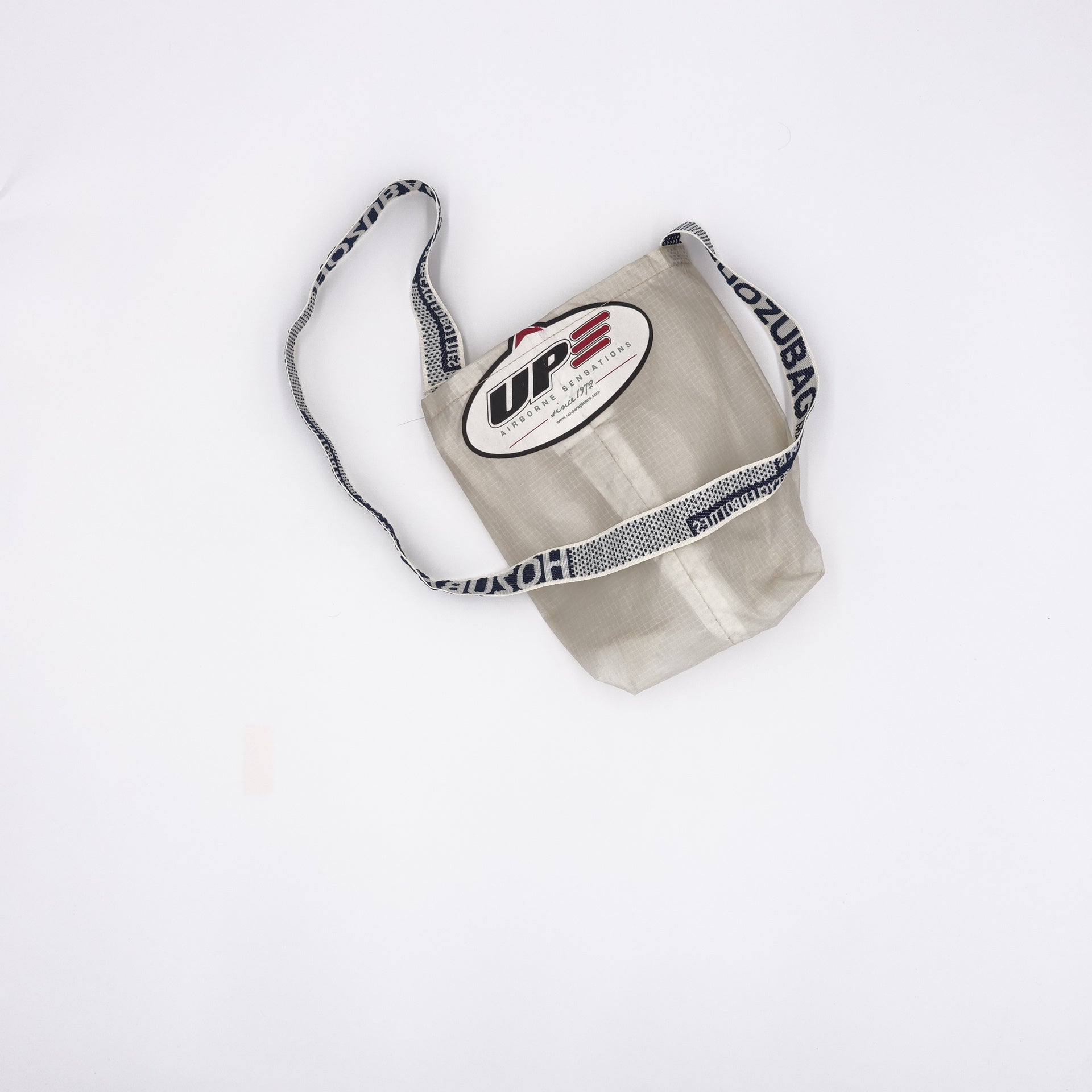 EXCLUSIVE CUT_SACOCHE