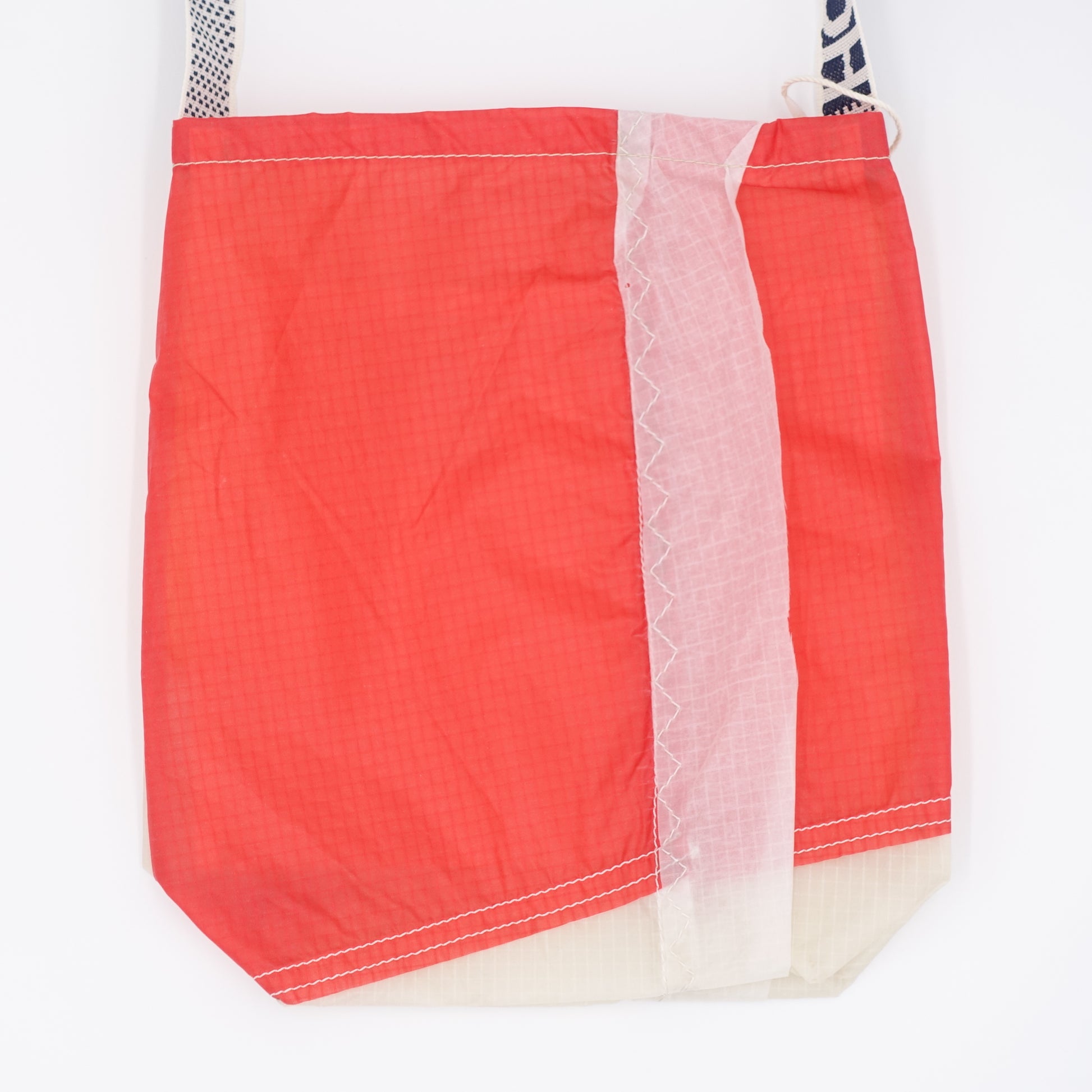 EXCLUSIVE CUT_SACOCHE