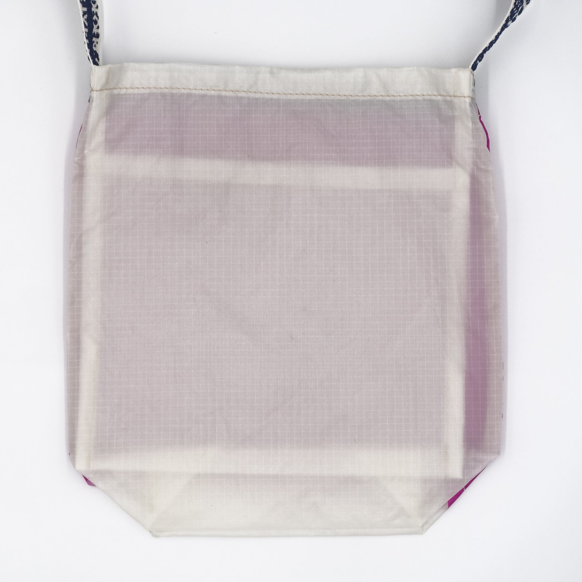 EXCLUSIVE CUT_SACOCHE