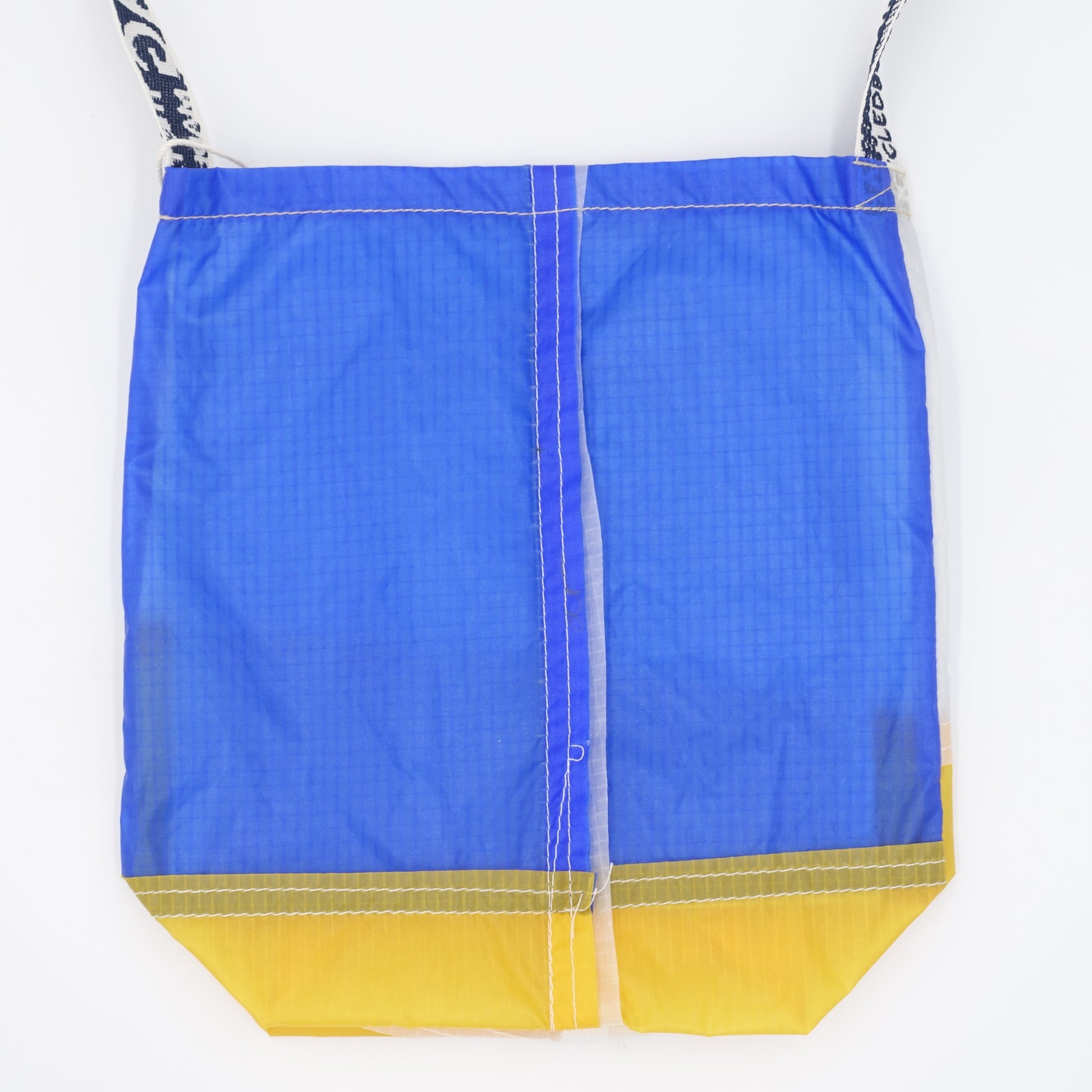 EXCLUSIVE CUT_SACOCHE