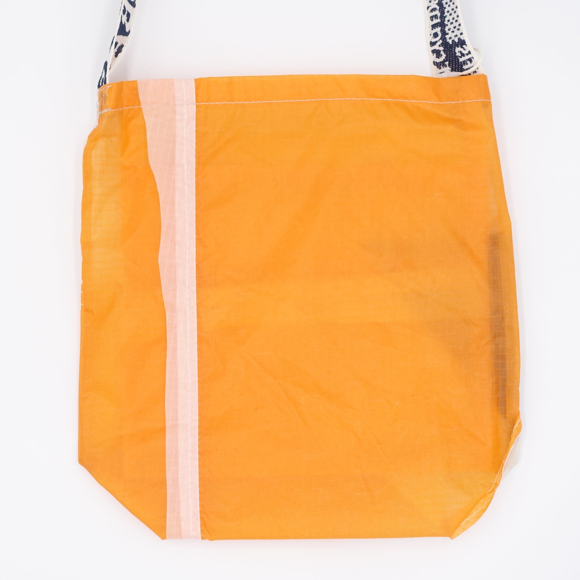 EXCLUSIVE CUT_SACOCHE