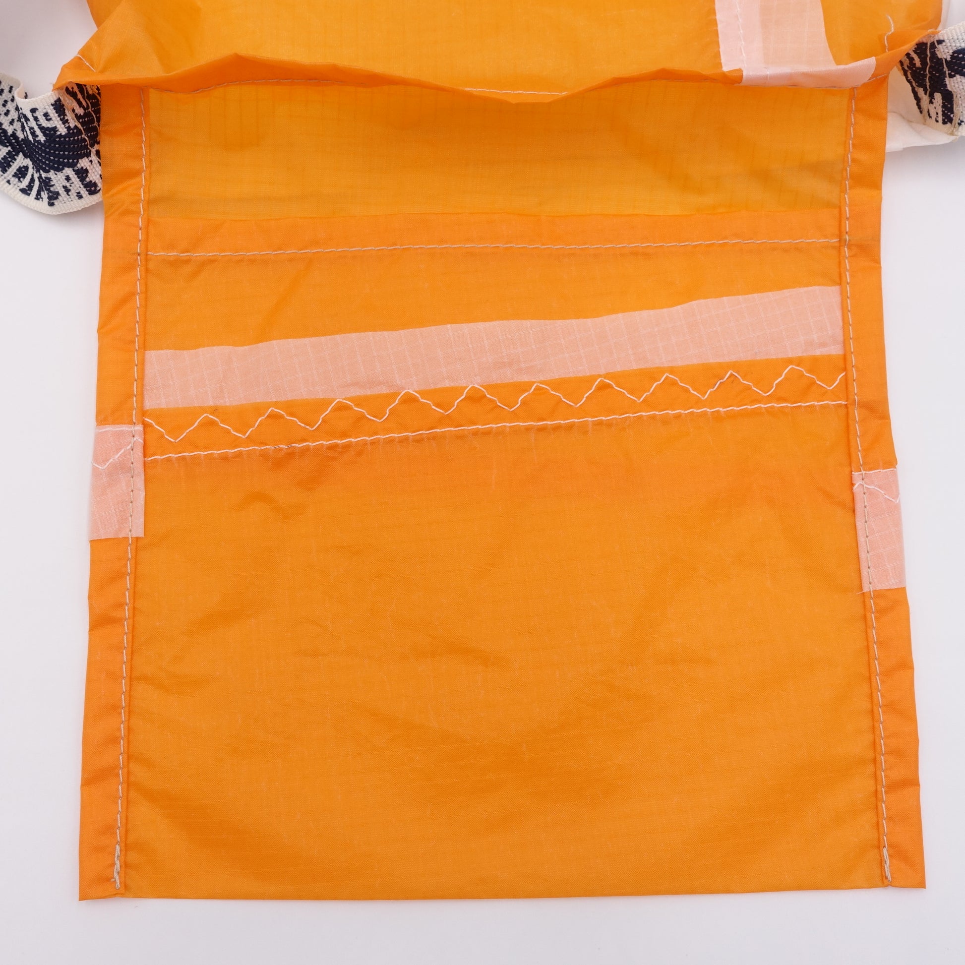 EXCLUSIVE CUT_SACOCHE