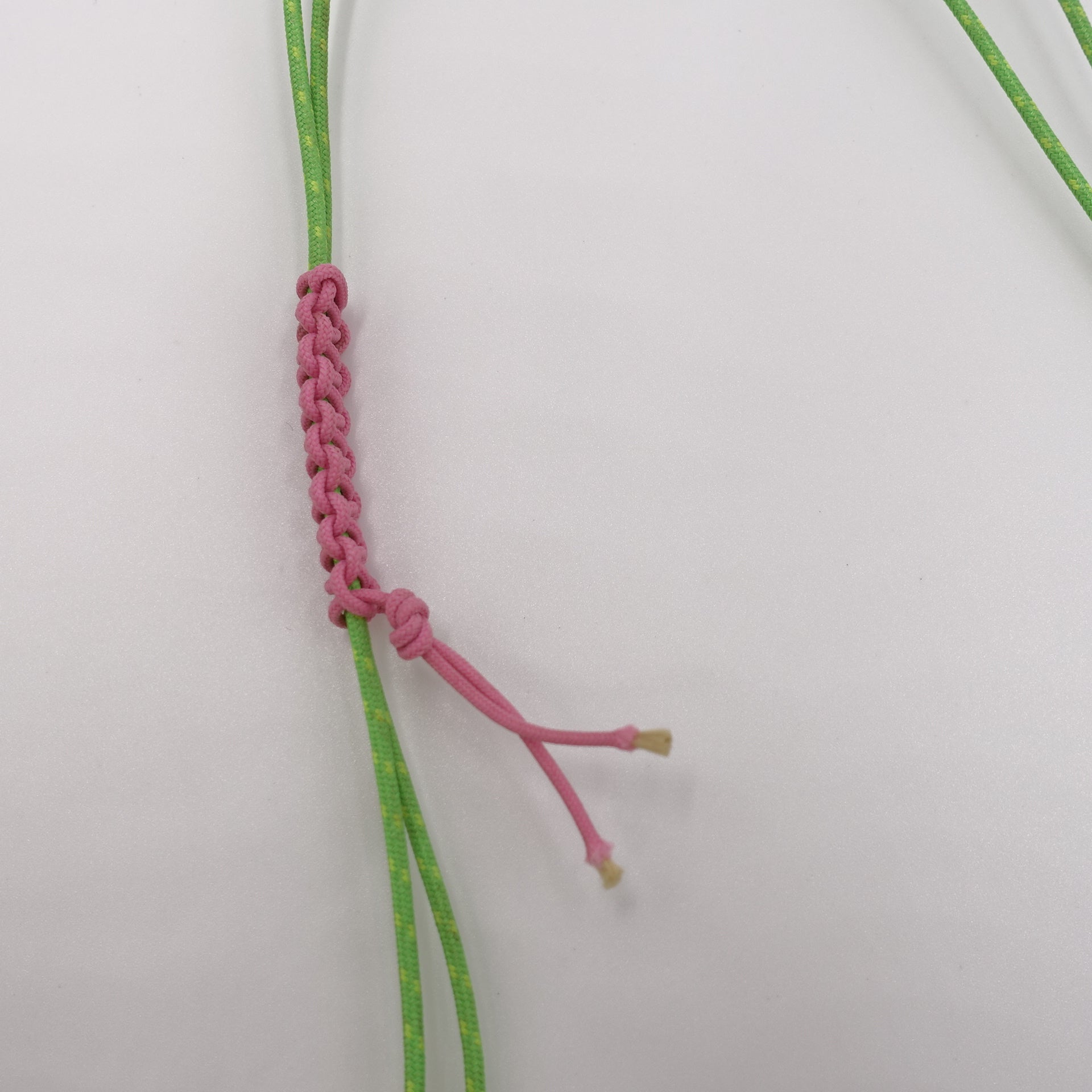 MOBILE PHONE SHOULDER STRAP