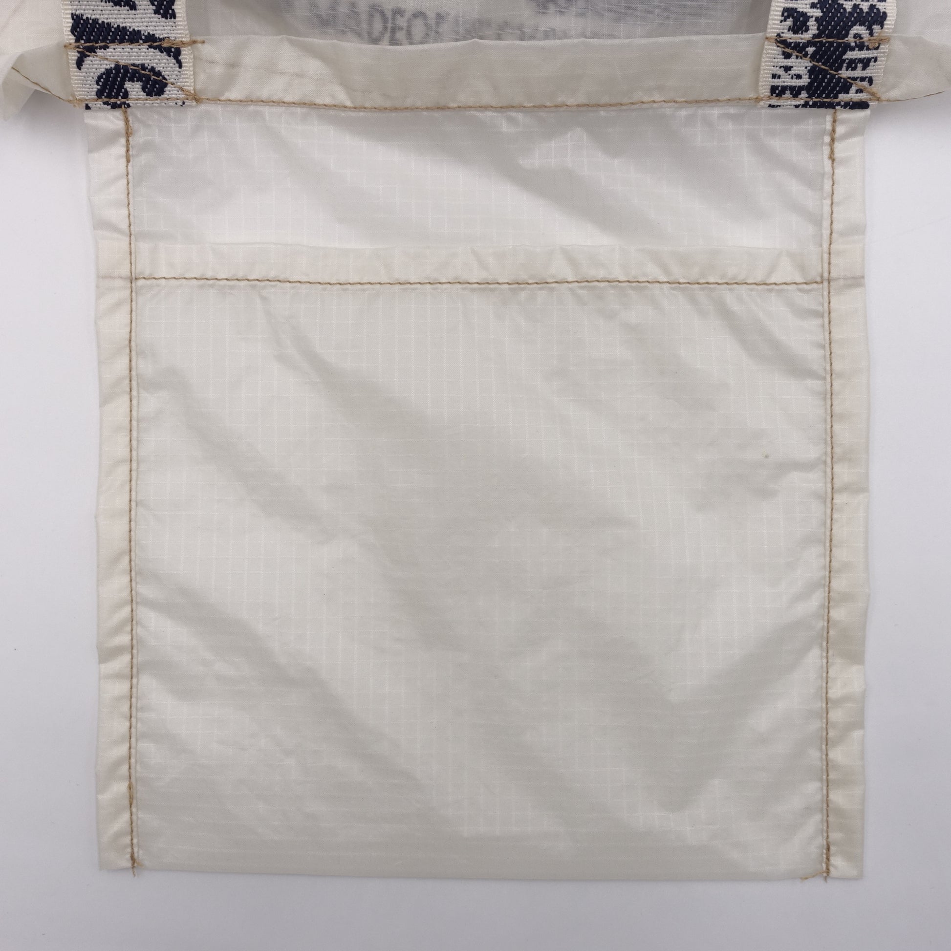 EXCLUSIVE CUT_TOTE M