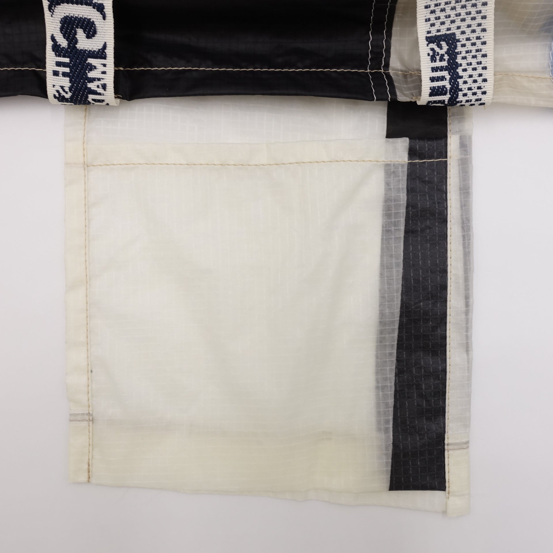 EXCLUSIVE CUT_TOTE L