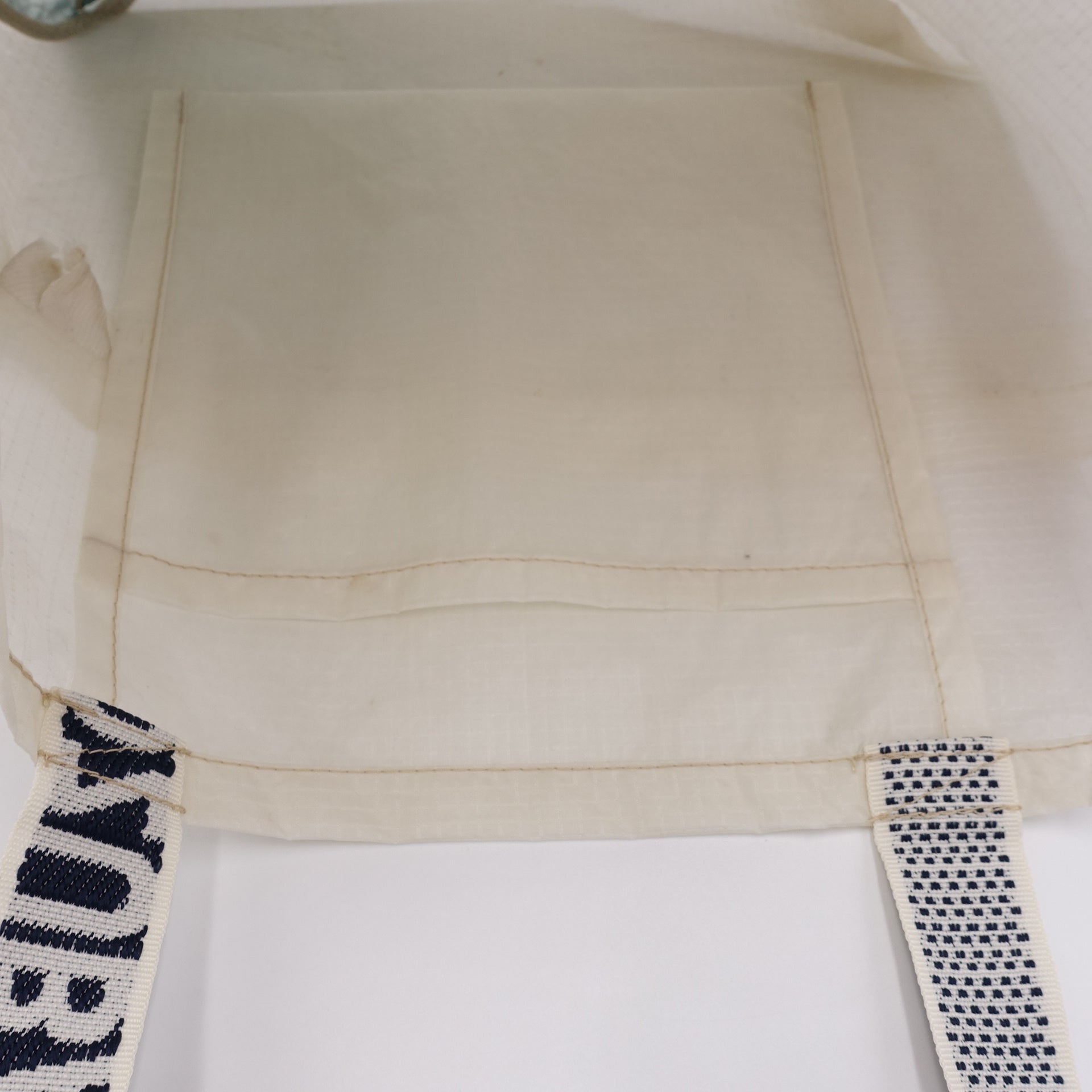 COMPOSITE CUT_TOTE M