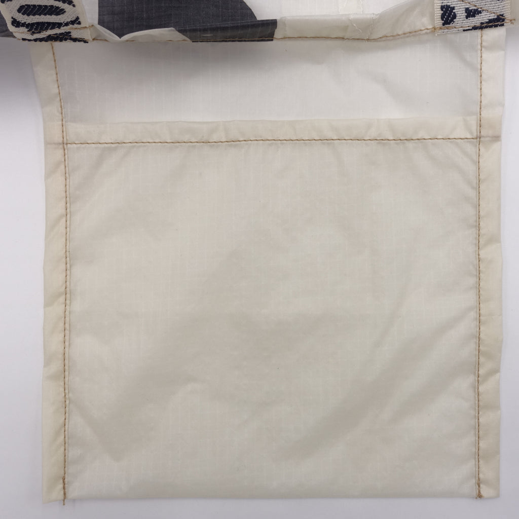 EXCLUSIVE CUT_TOTE M