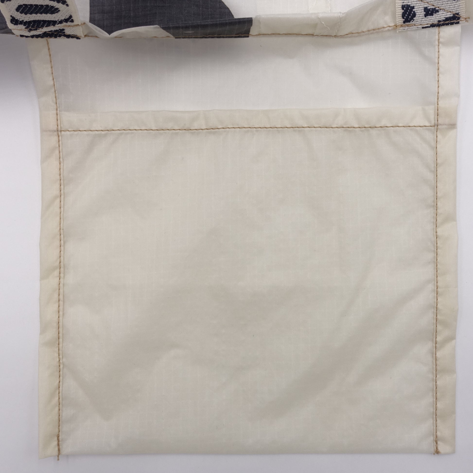 EXCLUSIVE CUT_TOTE M