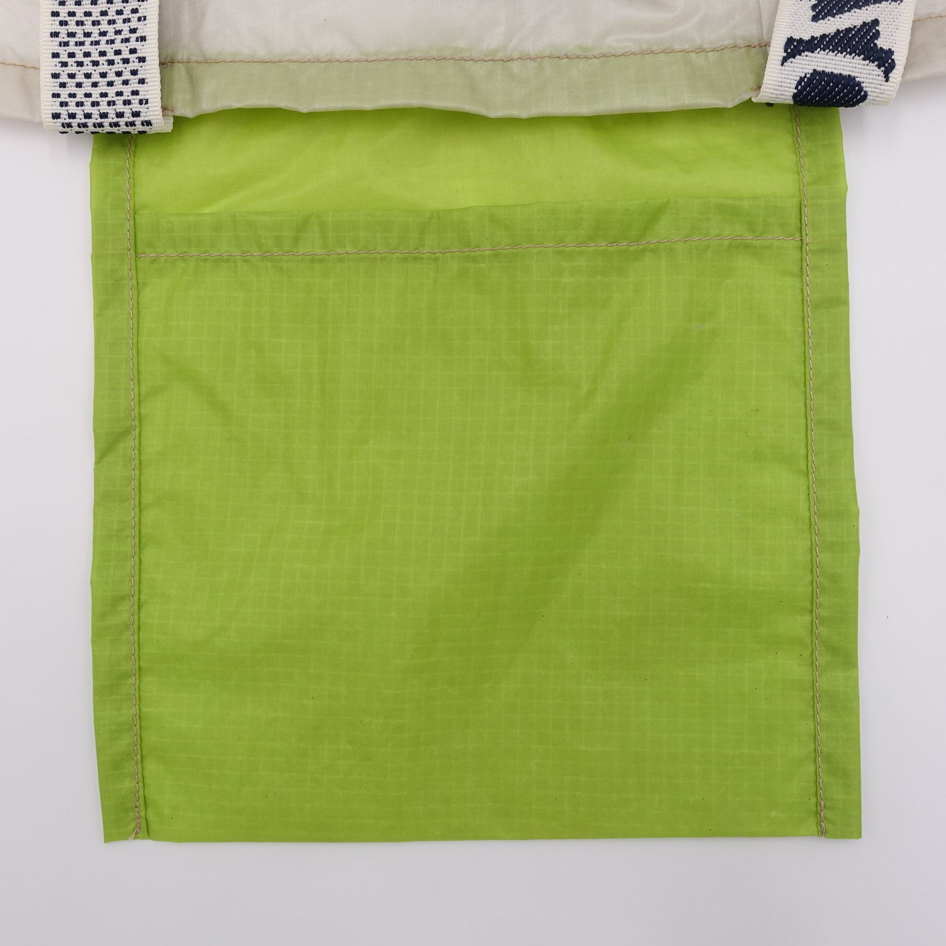 EXCLUSIVE CUT_TOTE M