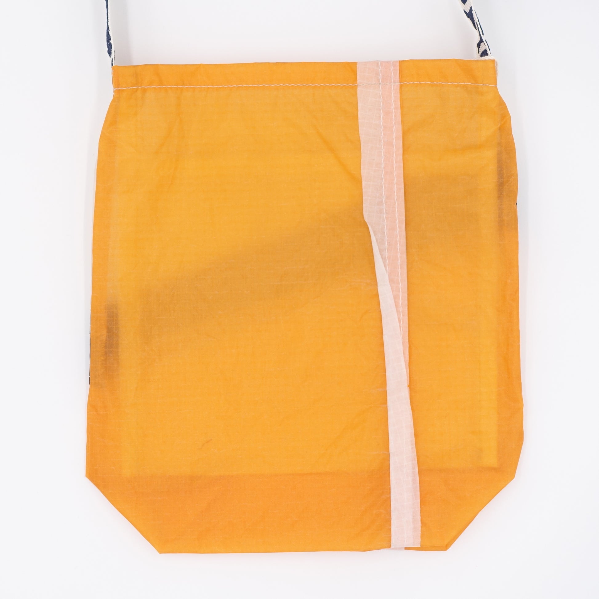 EXCLUSIVE CUT_SACOCHE