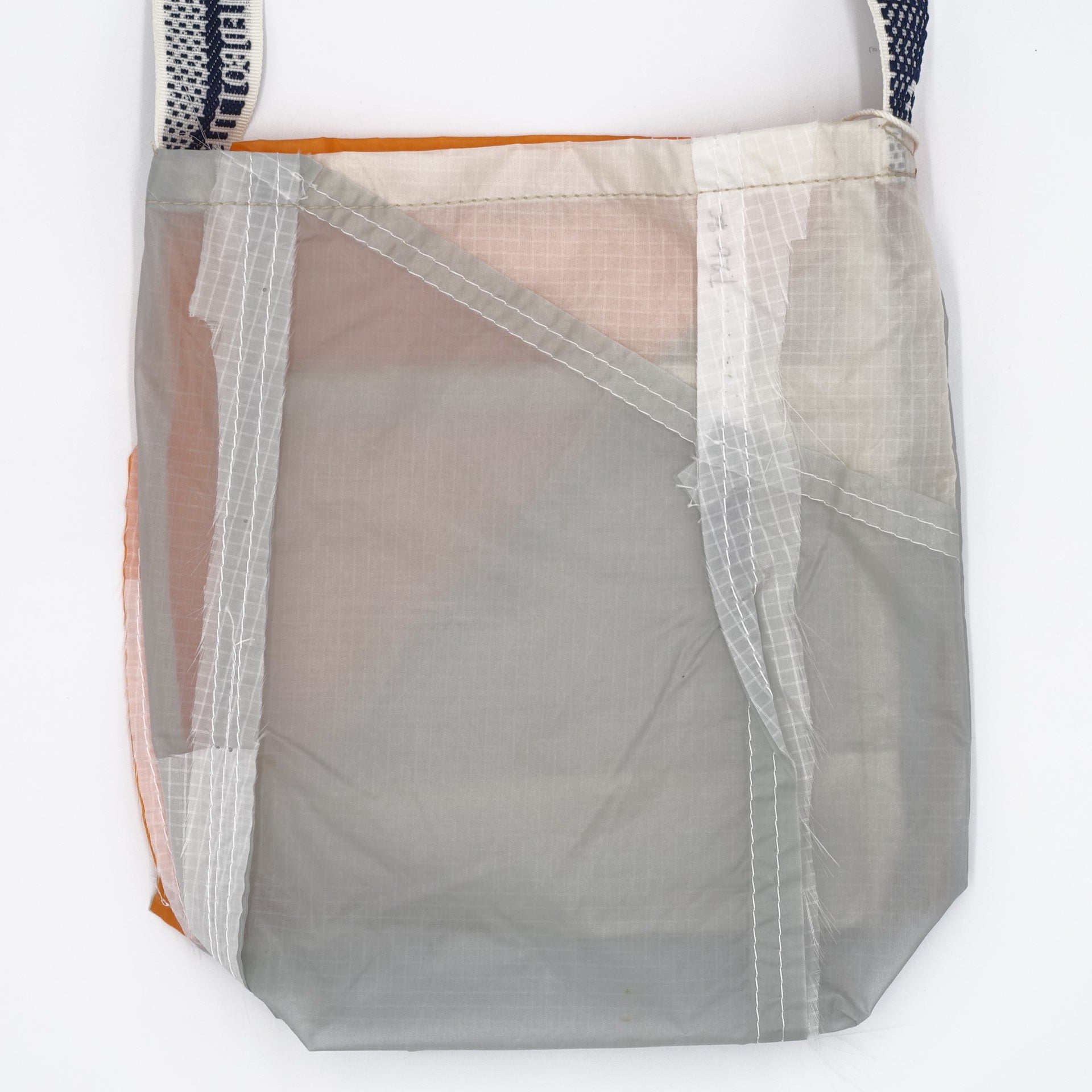 EXCLUSIVE CUT_SACOCHE