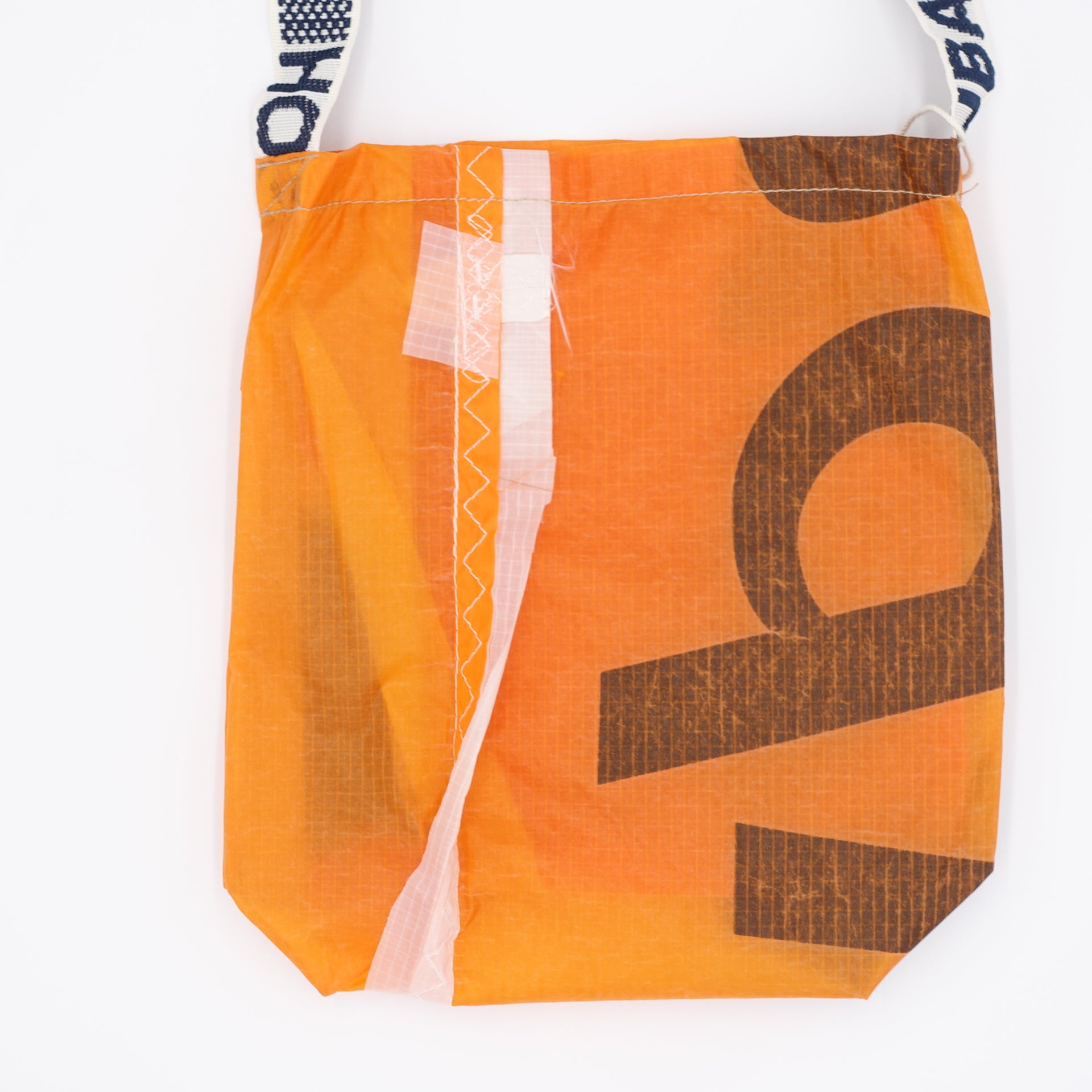 EXCLUSIVE CUT_SACOCHE