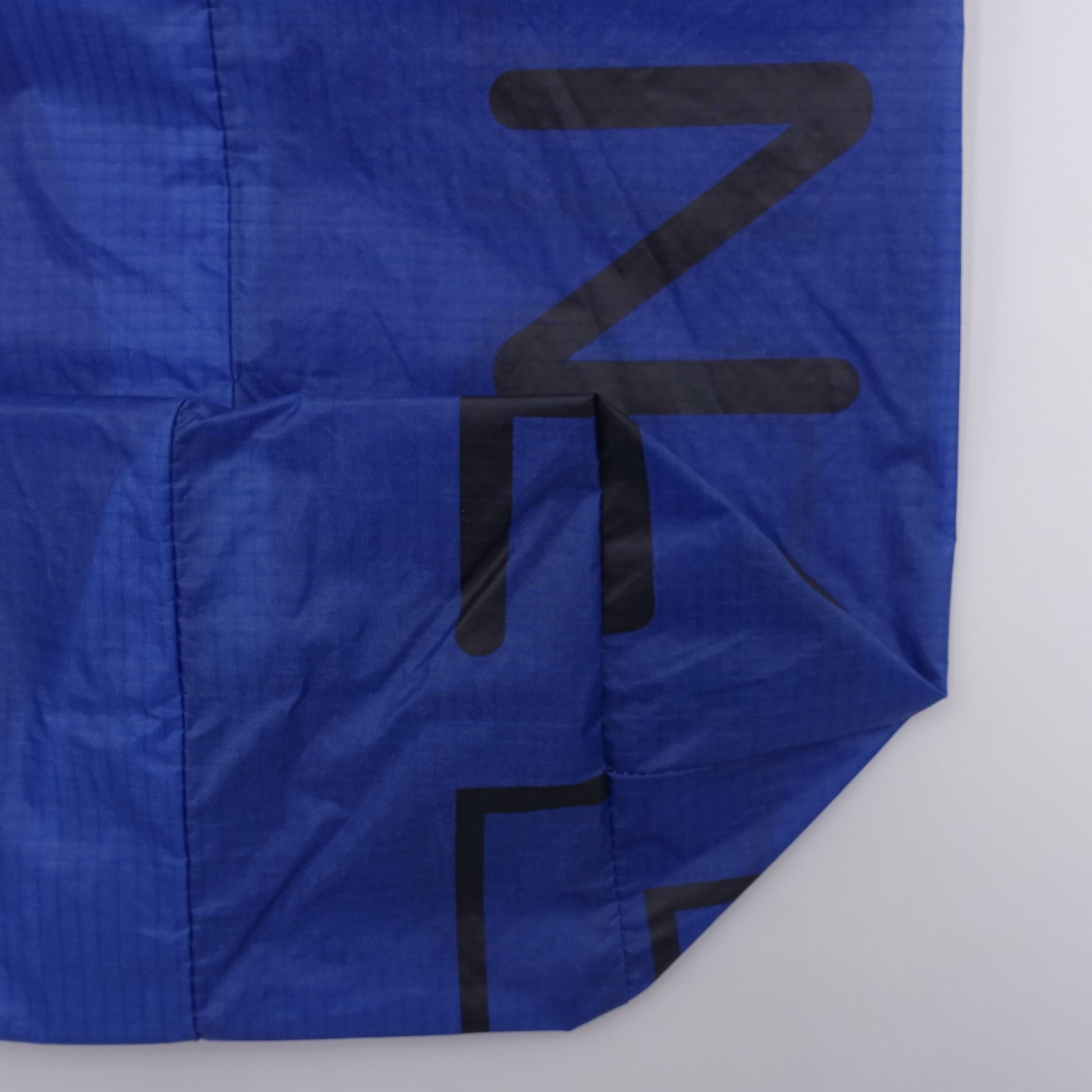 EXCLUSIVE CUT_TOTE L