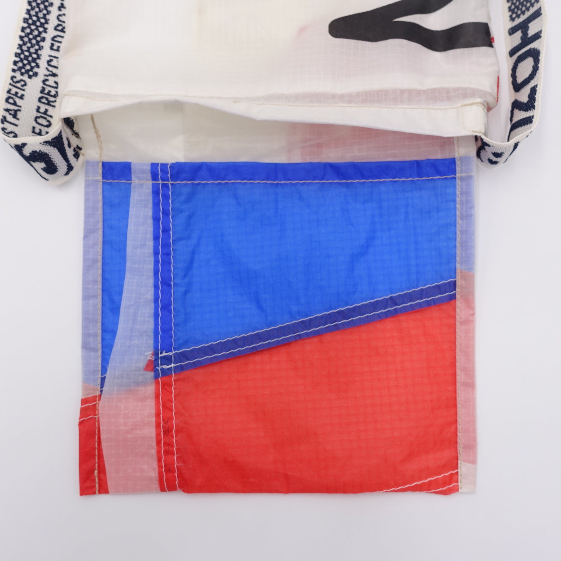 EXCLUSIVE CUT_SACOCHE