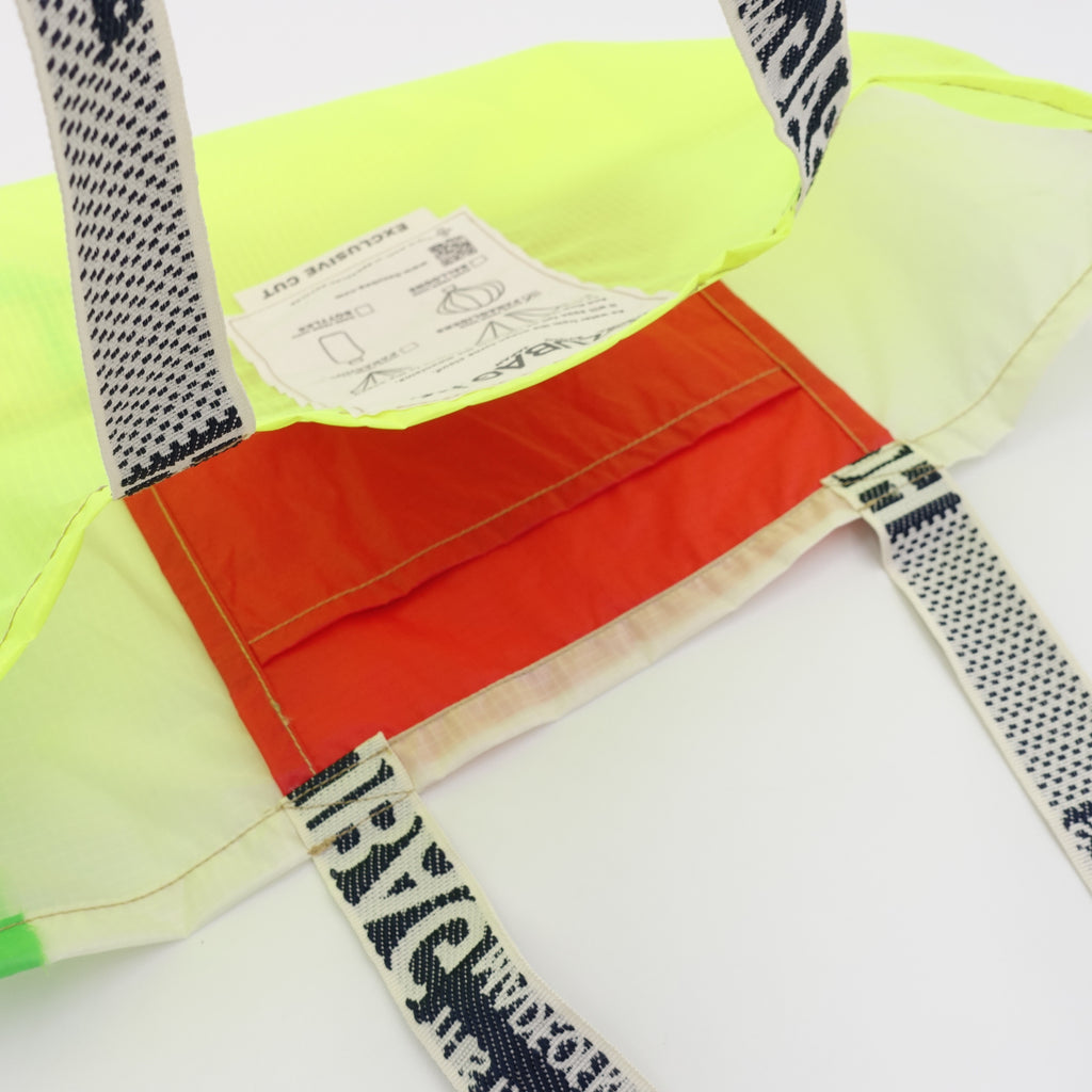 EXCLUSIVE CUT_TOTE M
