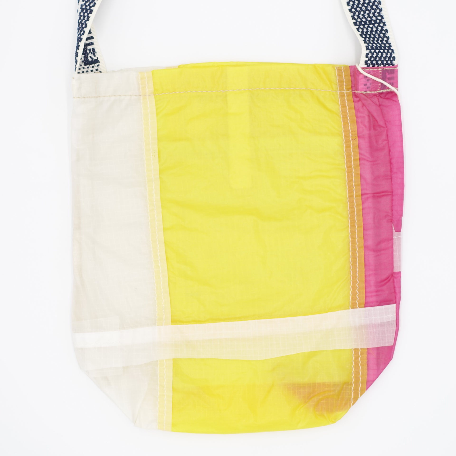 EXCLUSIVE CUT_SACOCHE