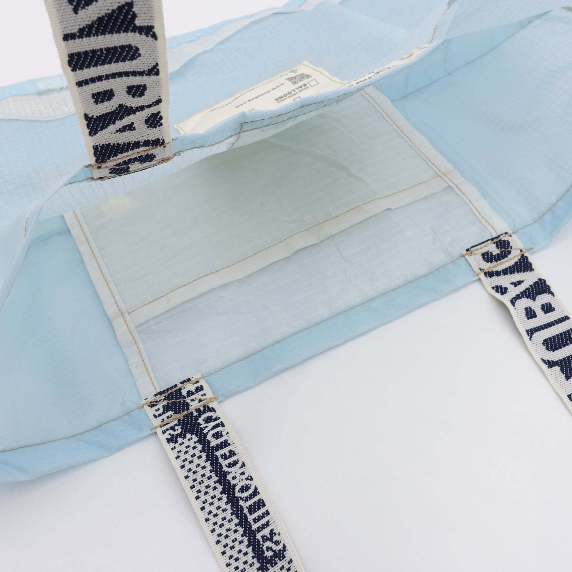CLASSIC CUT_TOTE M