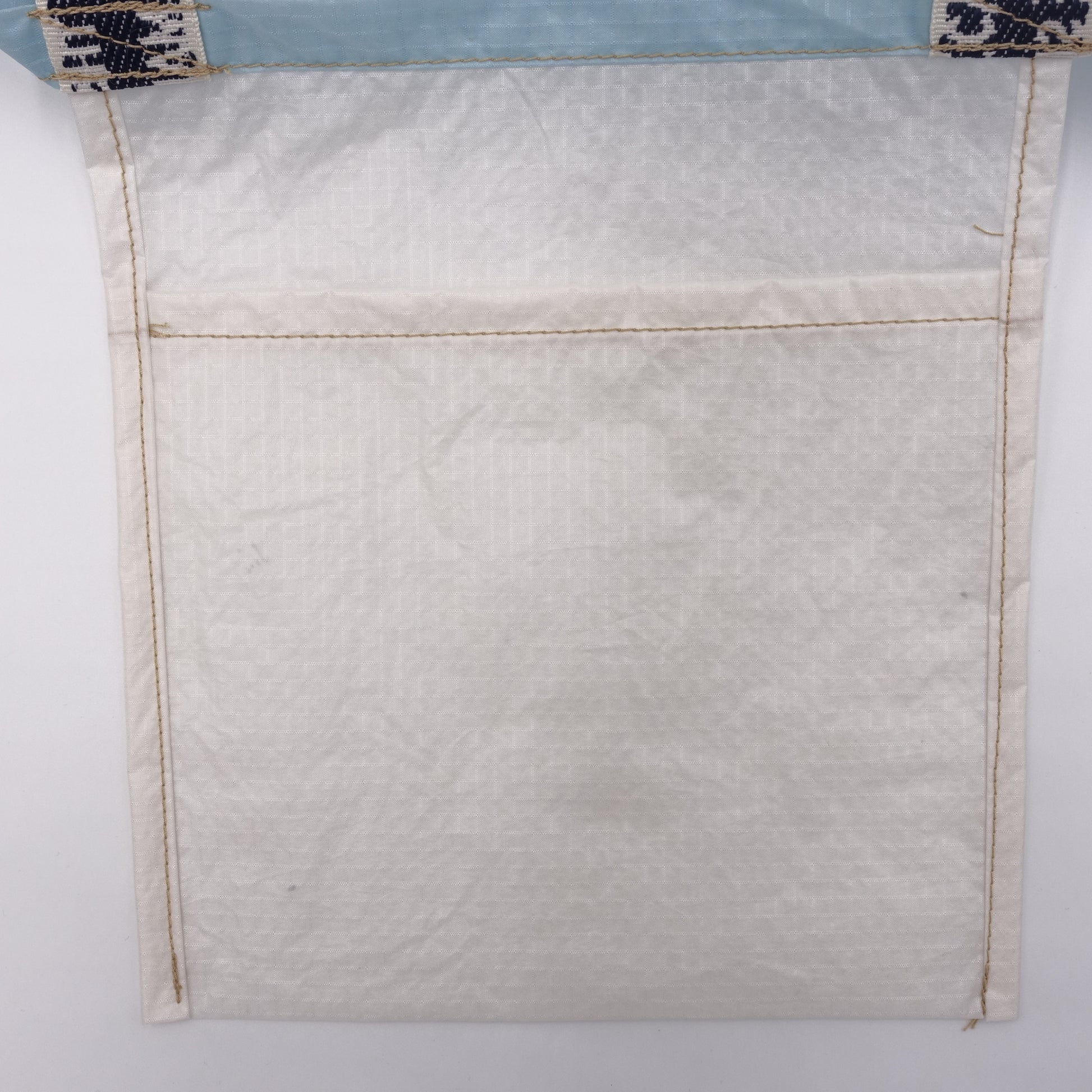 CLASSIC CUT_TOTE M
