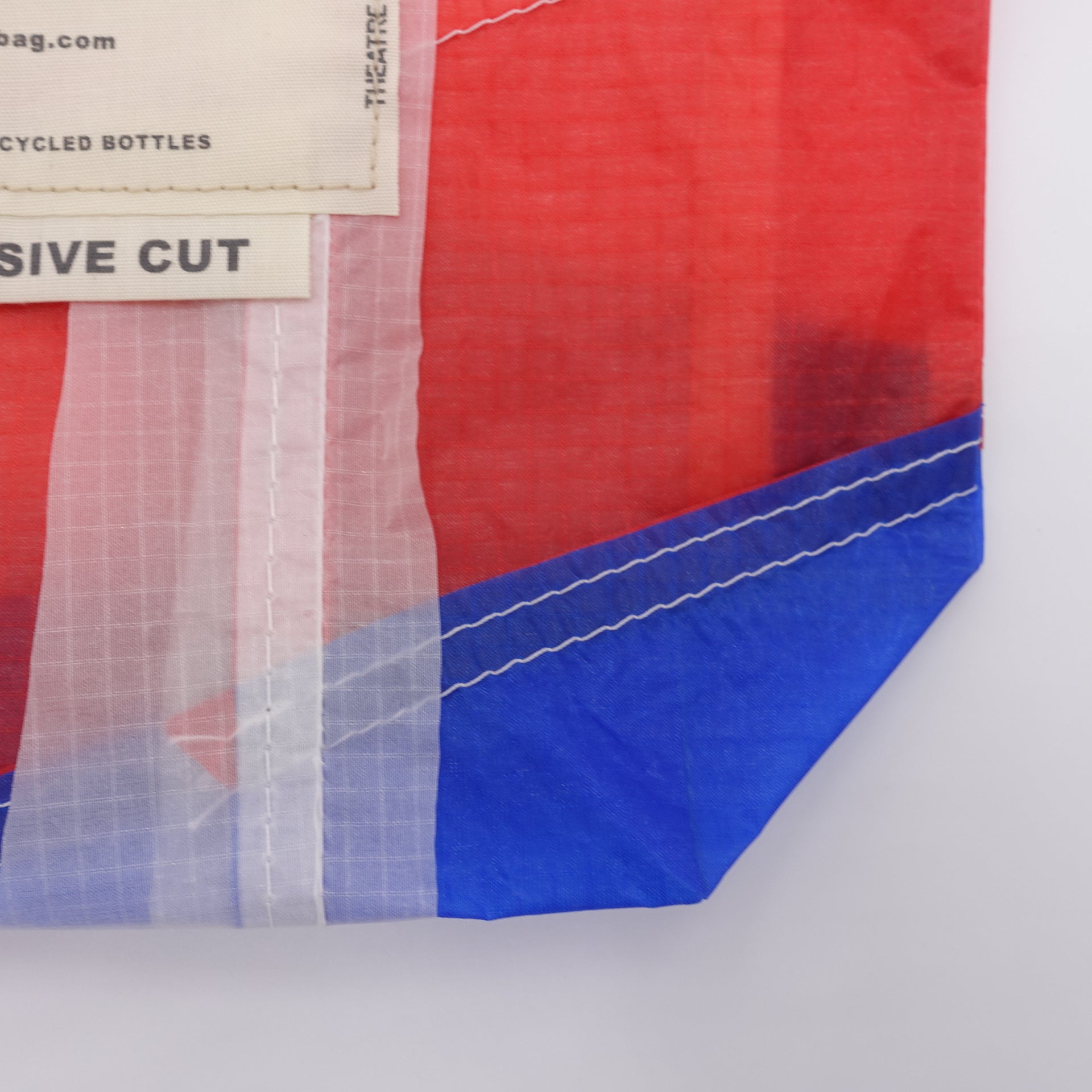 EXCLUSIVE CUT_SACOCHE