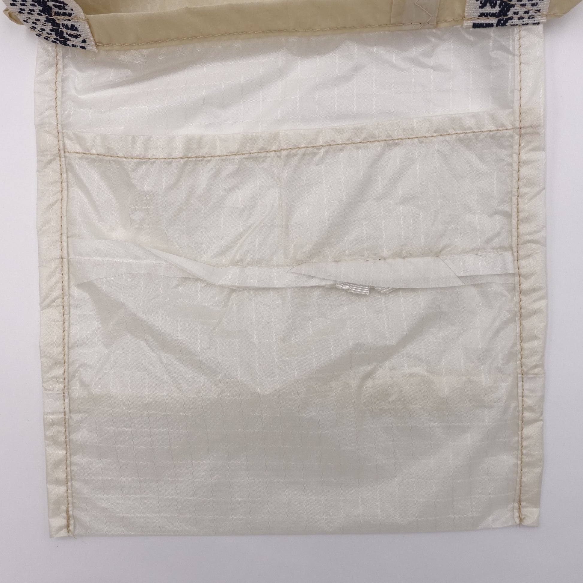 EXCLUSIVE CUT_TOTE L