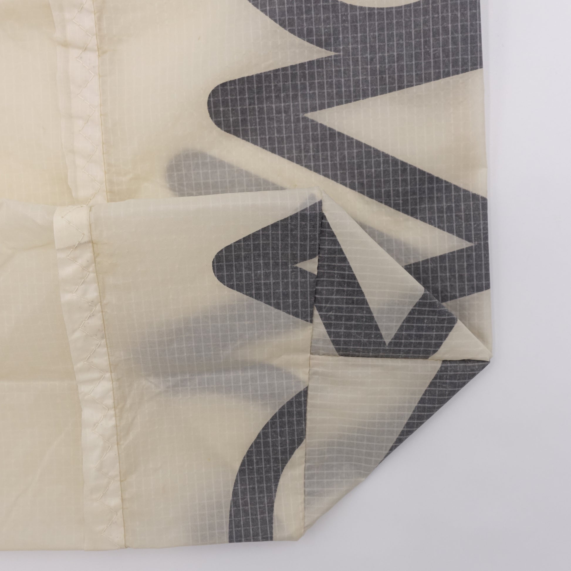EXCLUSIVE CUT_TOTE L