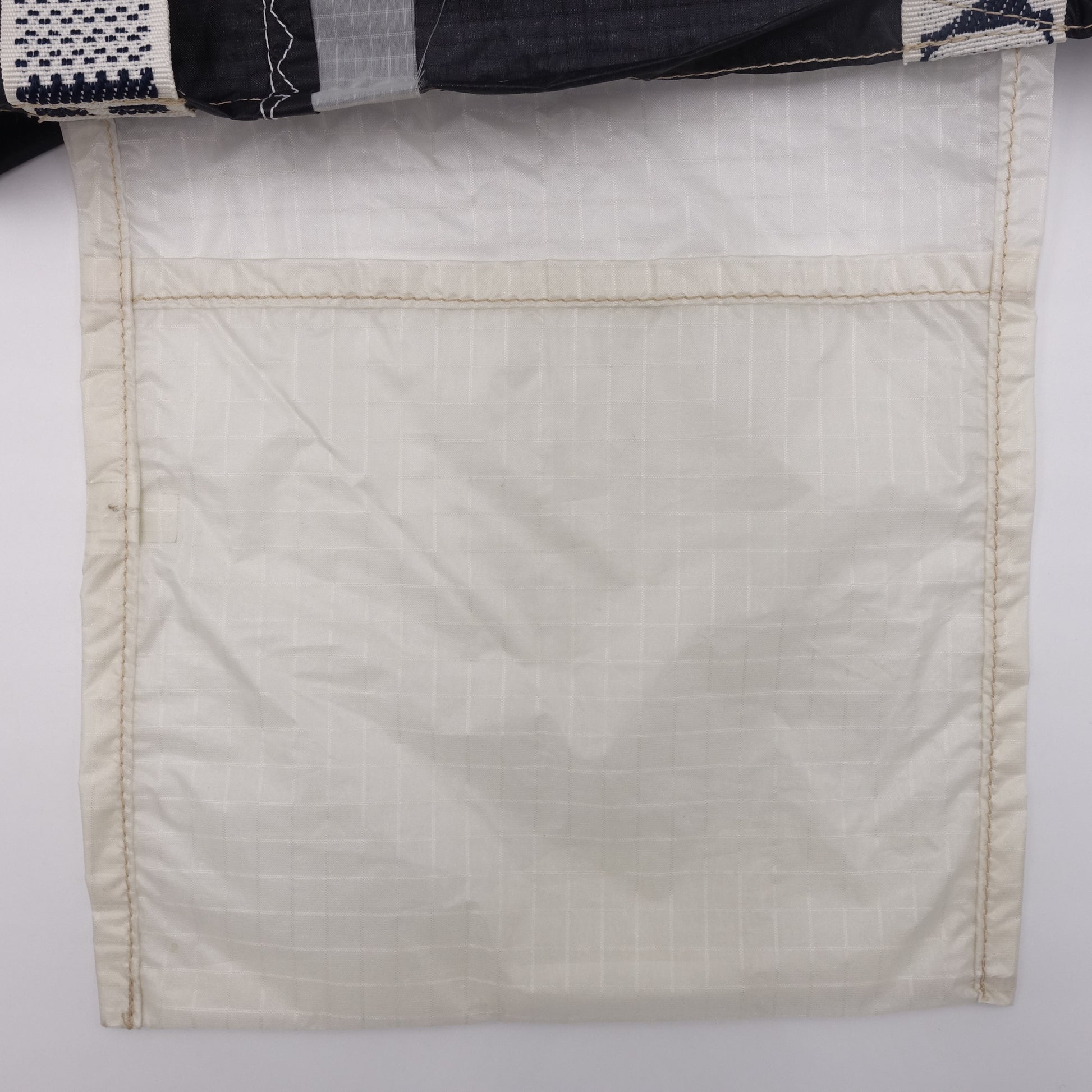 EXCLUSIVE CUT_TOTE L