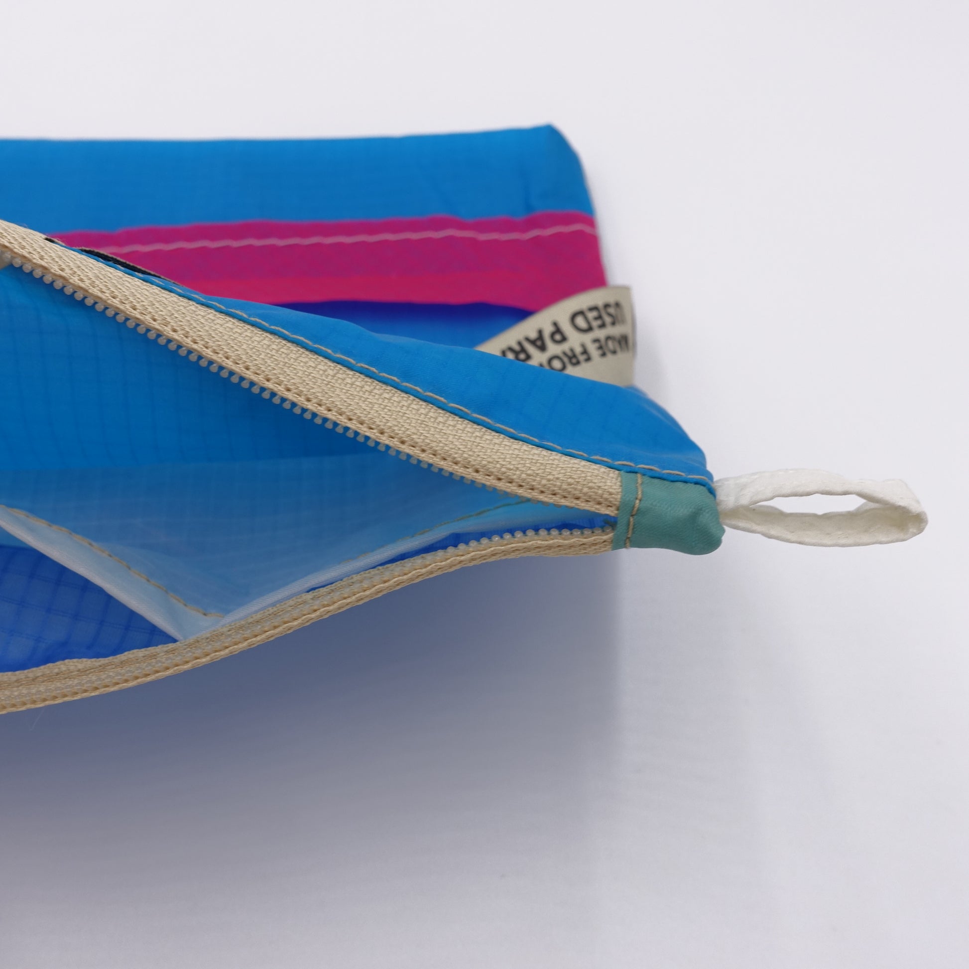 ZIP POUCH_M