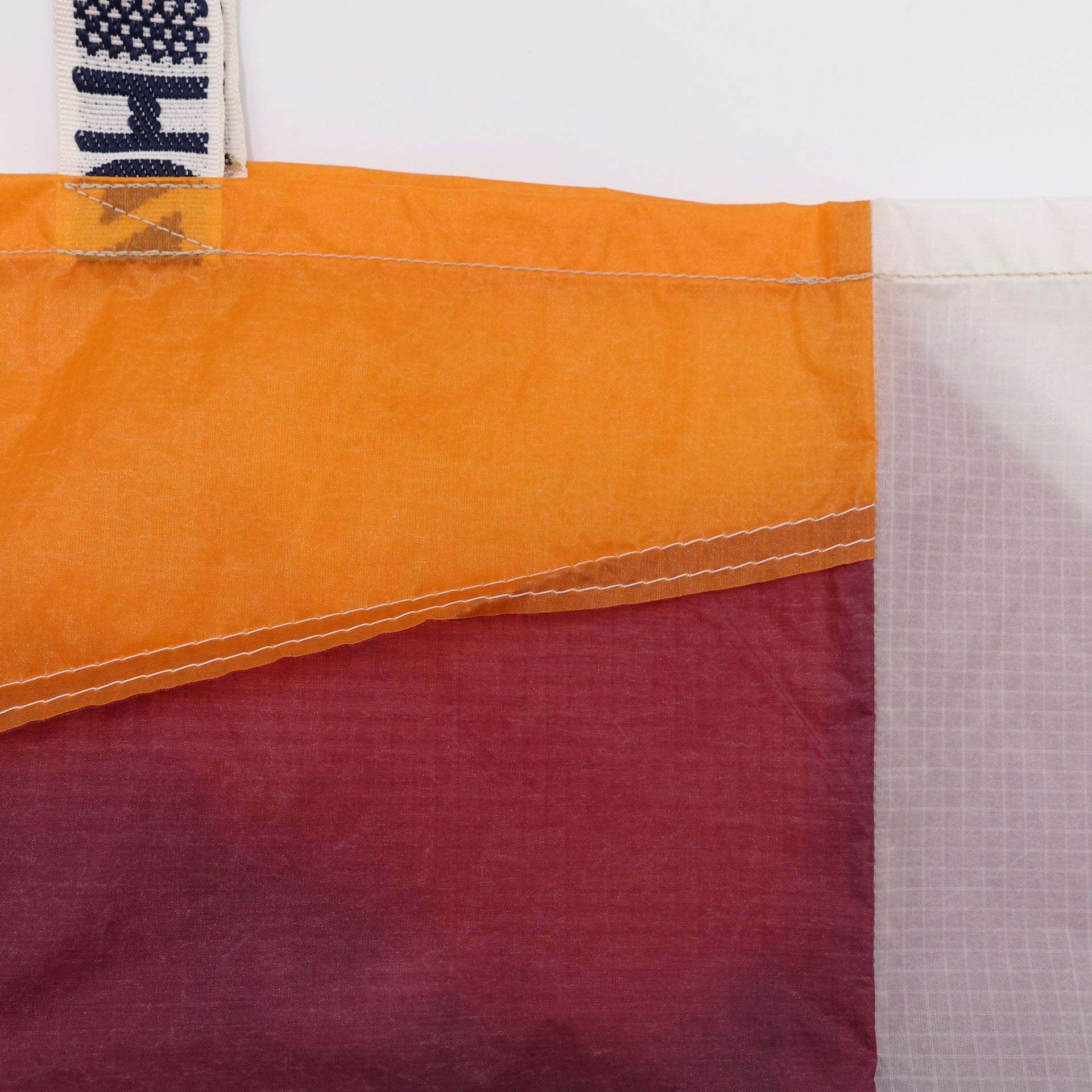 EXCLUSIVE CUT_TOTE M