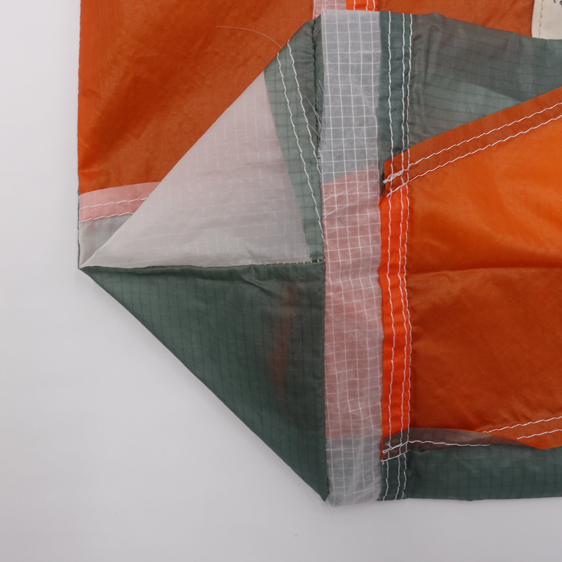 EXCLUSIVE CUT_TOTE M