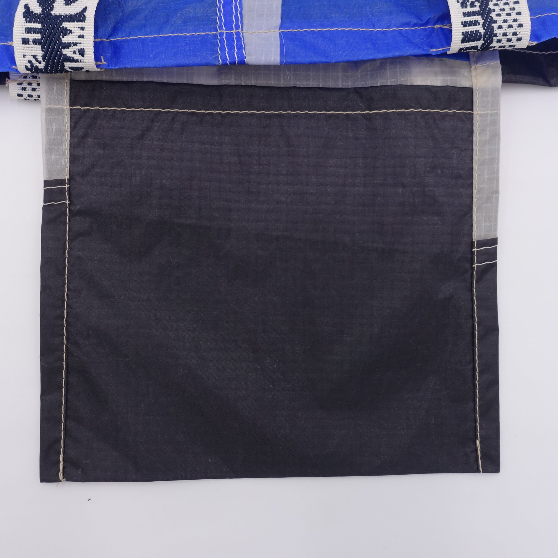 EXCLUSIVE CUT_TOTE M