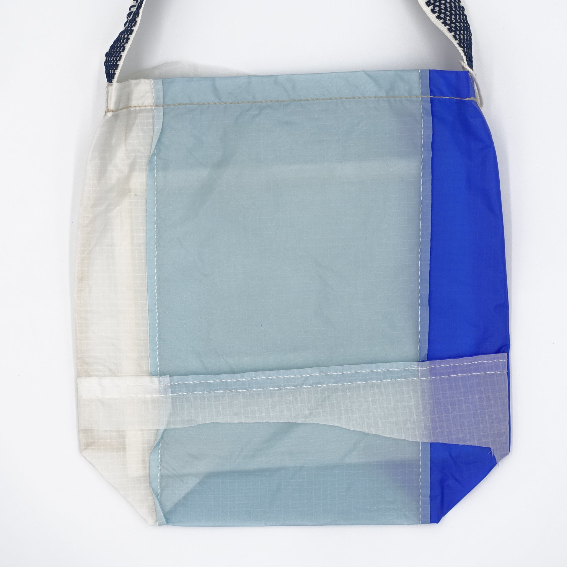 EXCLUSIVE CUT_SACOCHE