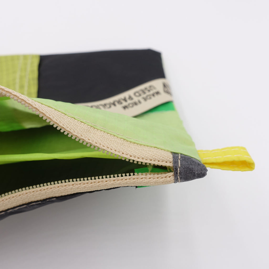 ZIP POUCH_M